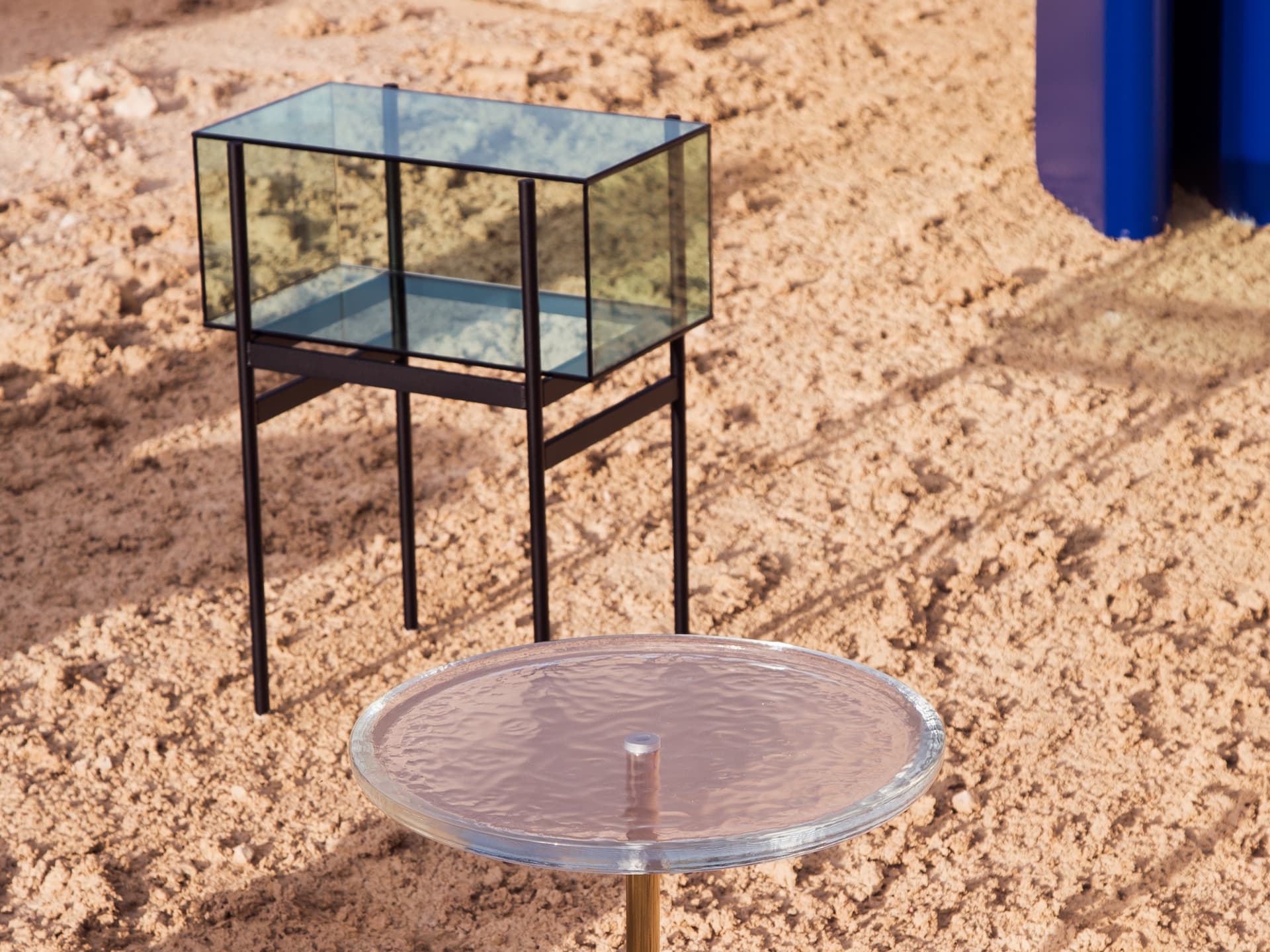 Pulpo
LYN MINI
Glass cabinet — 10