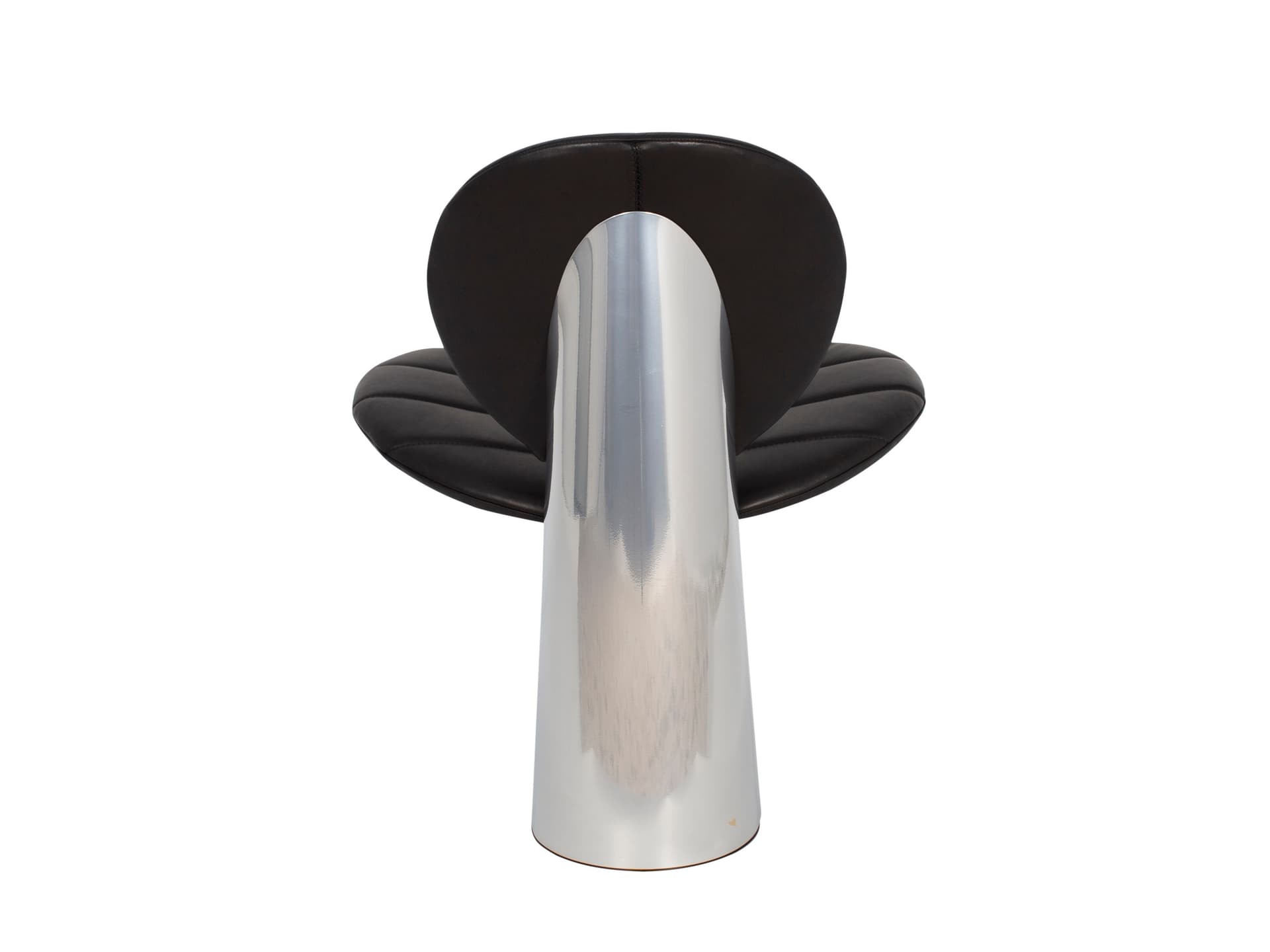 Pulpo
PILOTA
Easy chair — 19