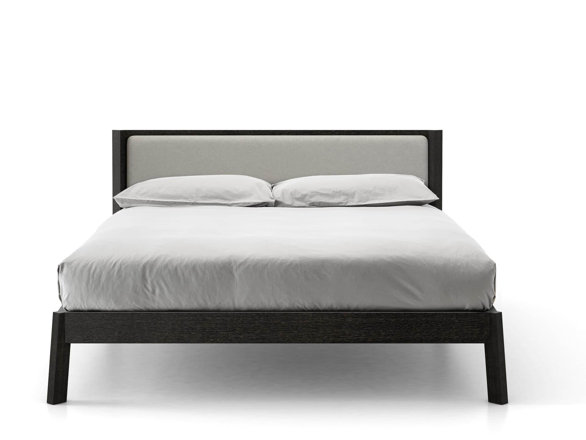 Punt
BREDA
Wooden double bed — 12