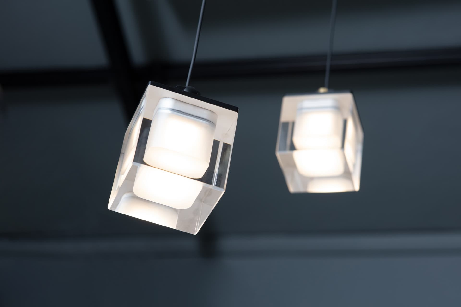 PURALUCE
CUBO
LED pendant lamp — 3