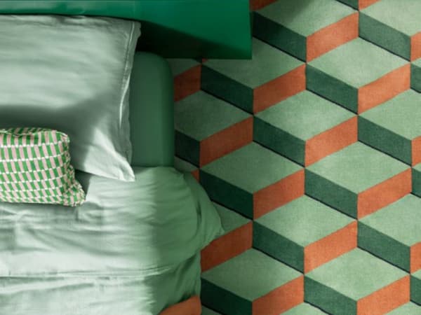Radici
FOLDING
Nylon® carpeting — 1