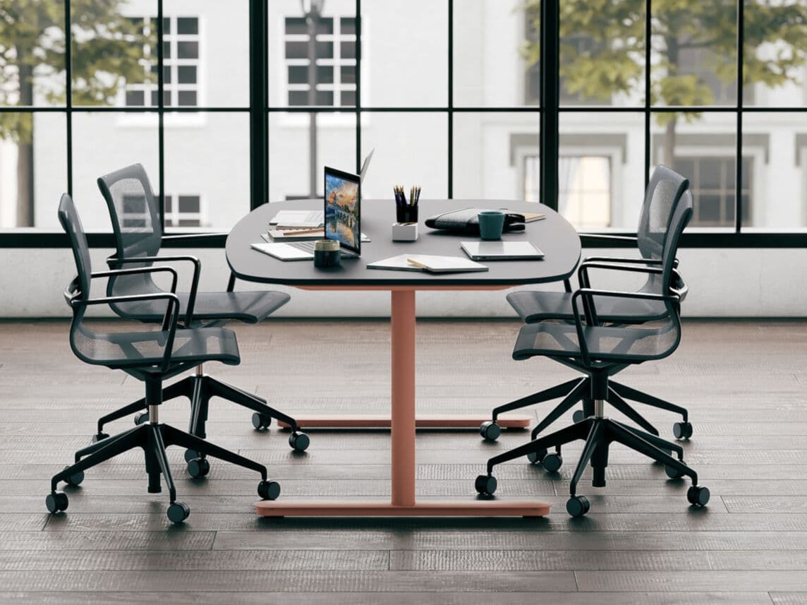 REISS
TRAILO® T
Meeting table — 1
