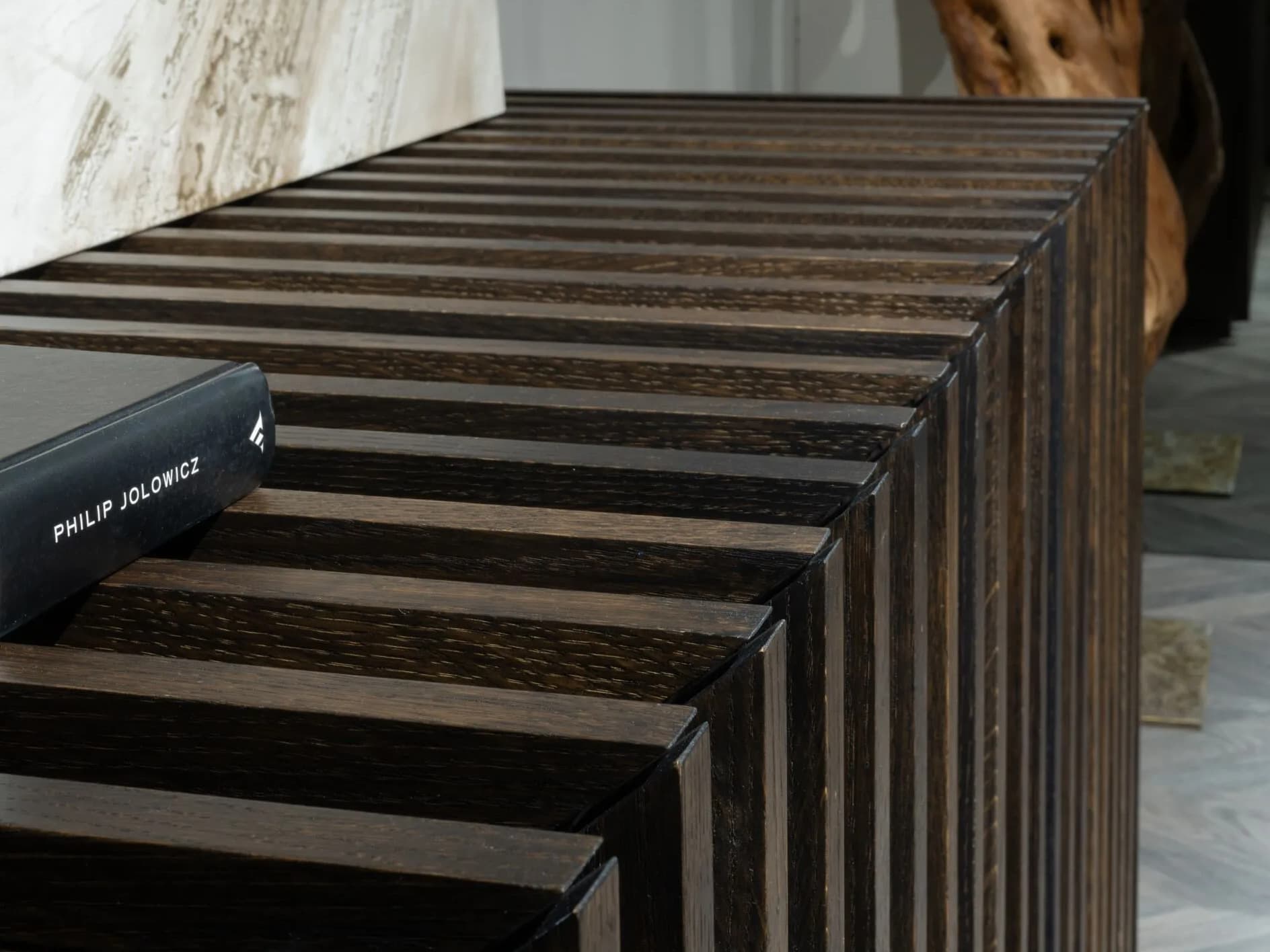 RIVATELIER
AZKABAN
Sideboard — 5