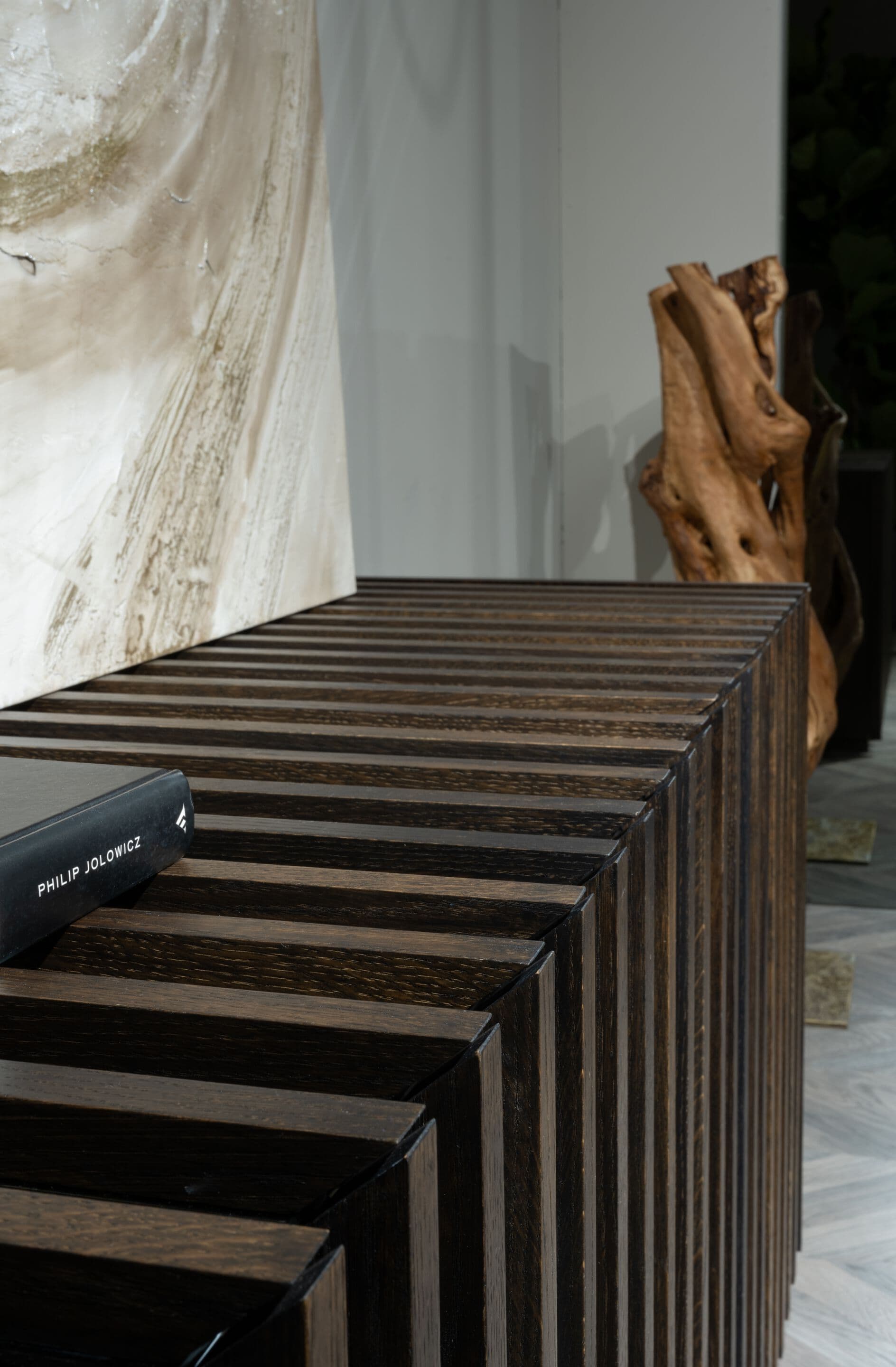 RIVATELIER
AZKABAN
Sideboard — 6