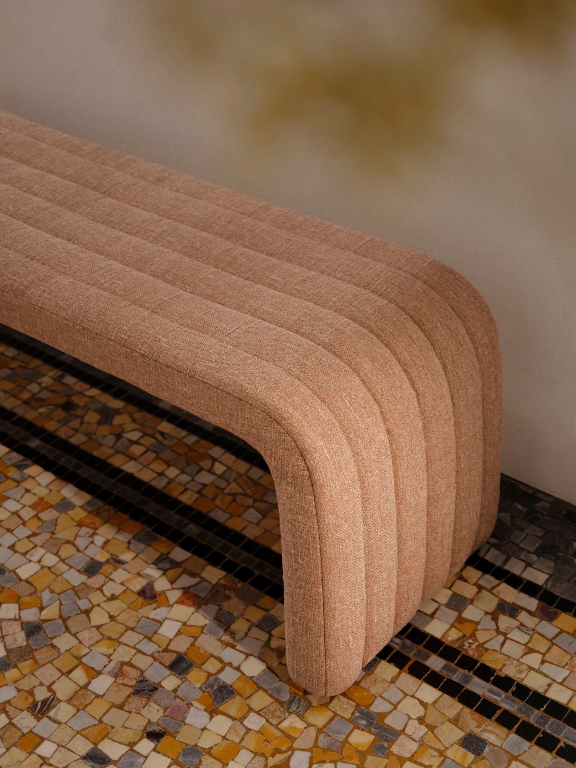 Saba Italia
METIS
Fabric bench — 5