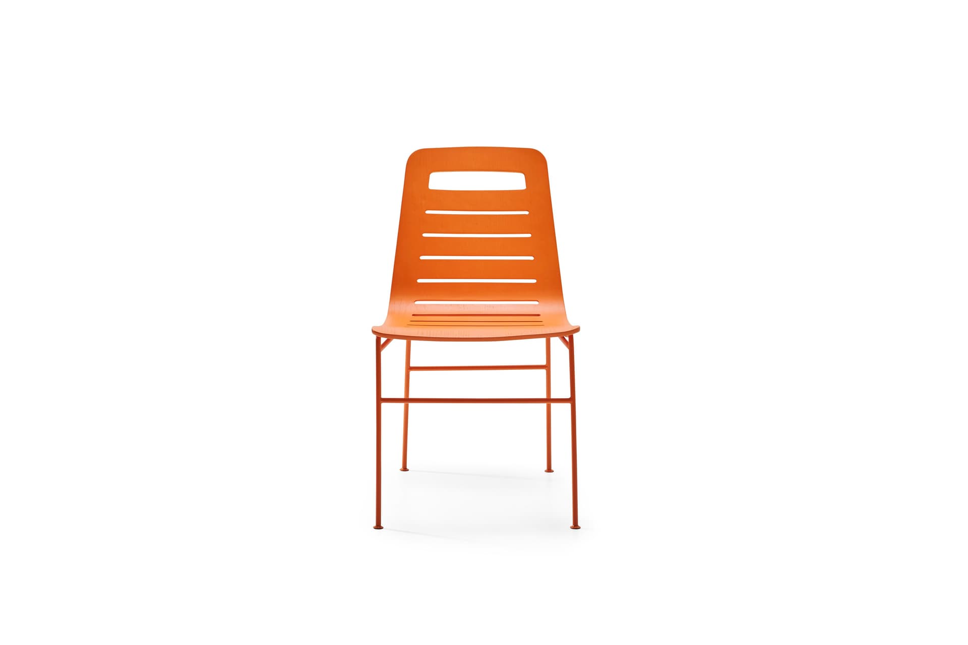 SANCAKLI
GÜN
Wooden chair — 14