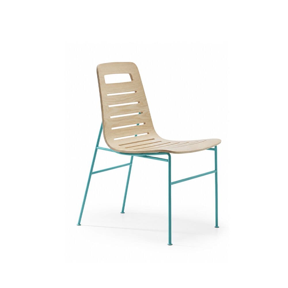 SANCAKLI
GÜN
Wooden chair — 21