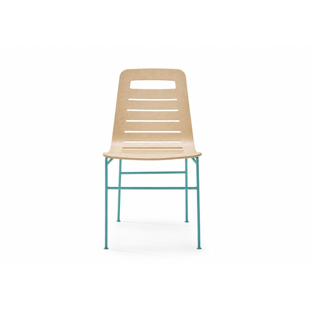SANCAKLI
GÜN
Wooden chair — 23