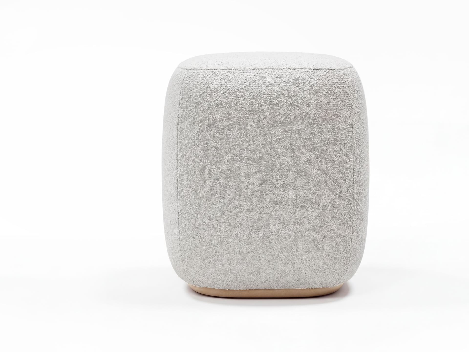 Secolo
LYSA
Square fabric pouf — 2