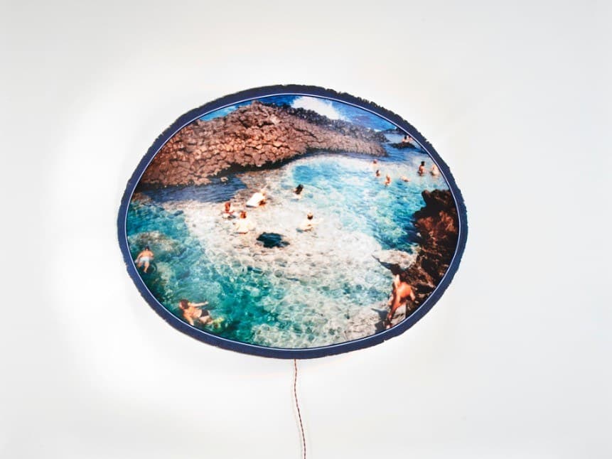 SERVOMUTO
ÉTÉ
PVC wall light — 1