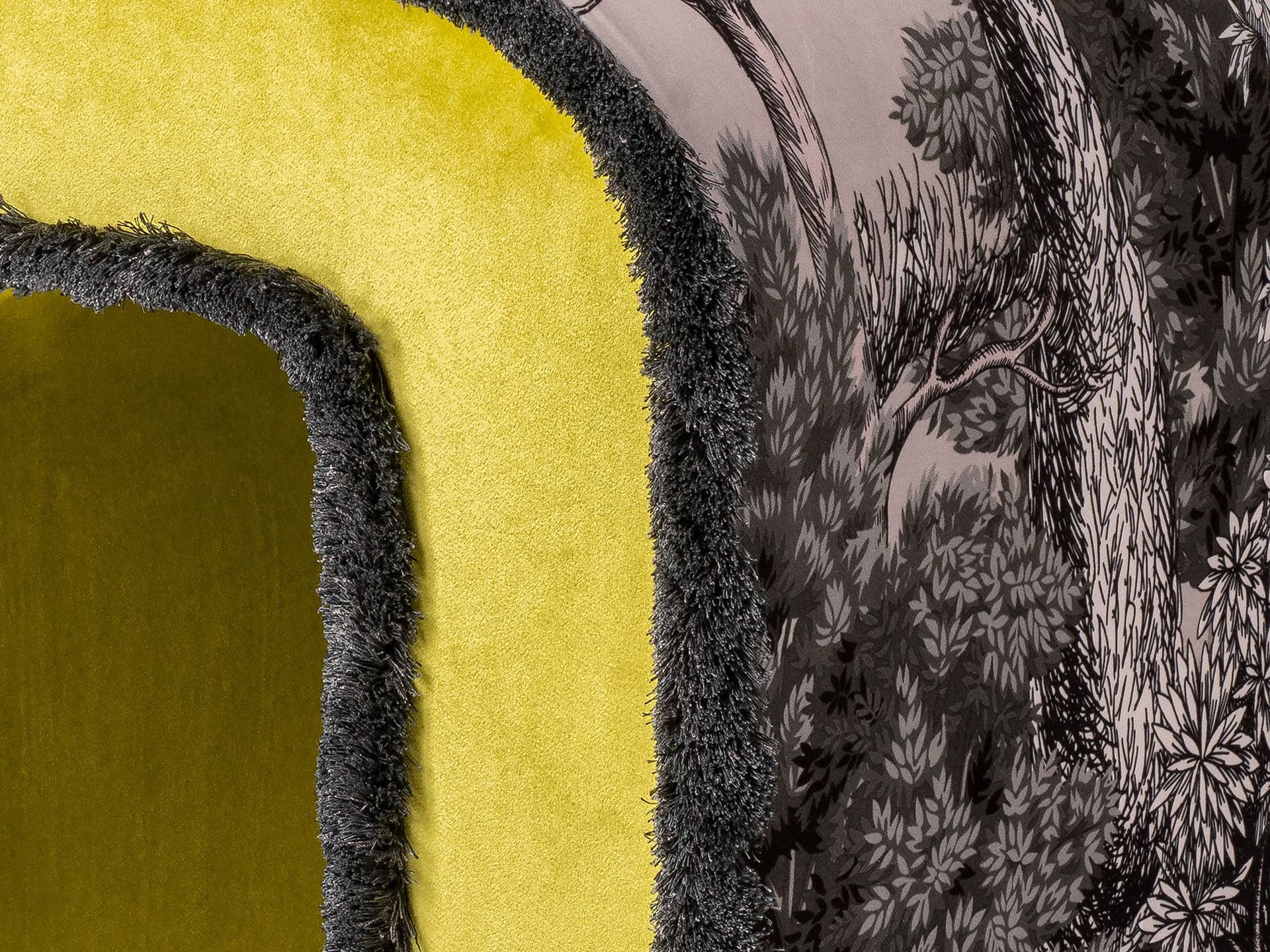 Sicis
SADDLE
Fabric pouf — 5