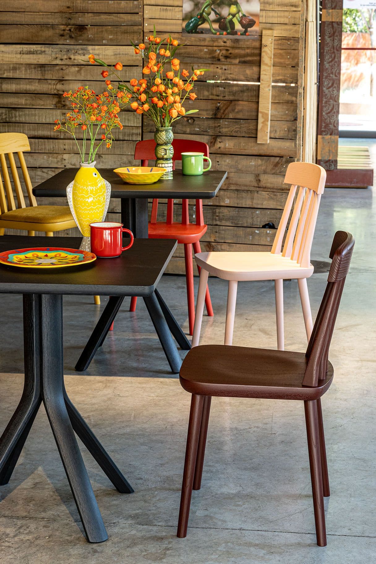 SIPA
CUT
Ash chair — 10