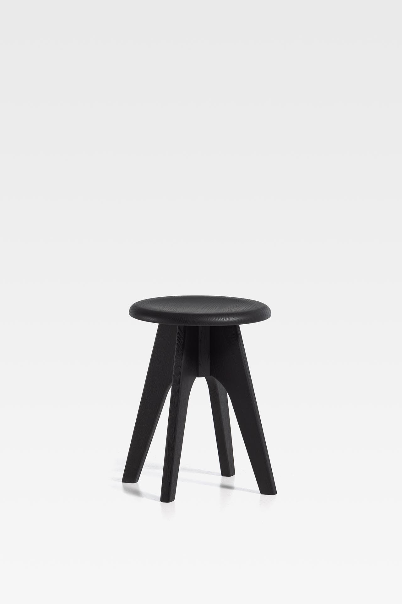 SIPA
TOMMY 45
Low wooden stool — 12