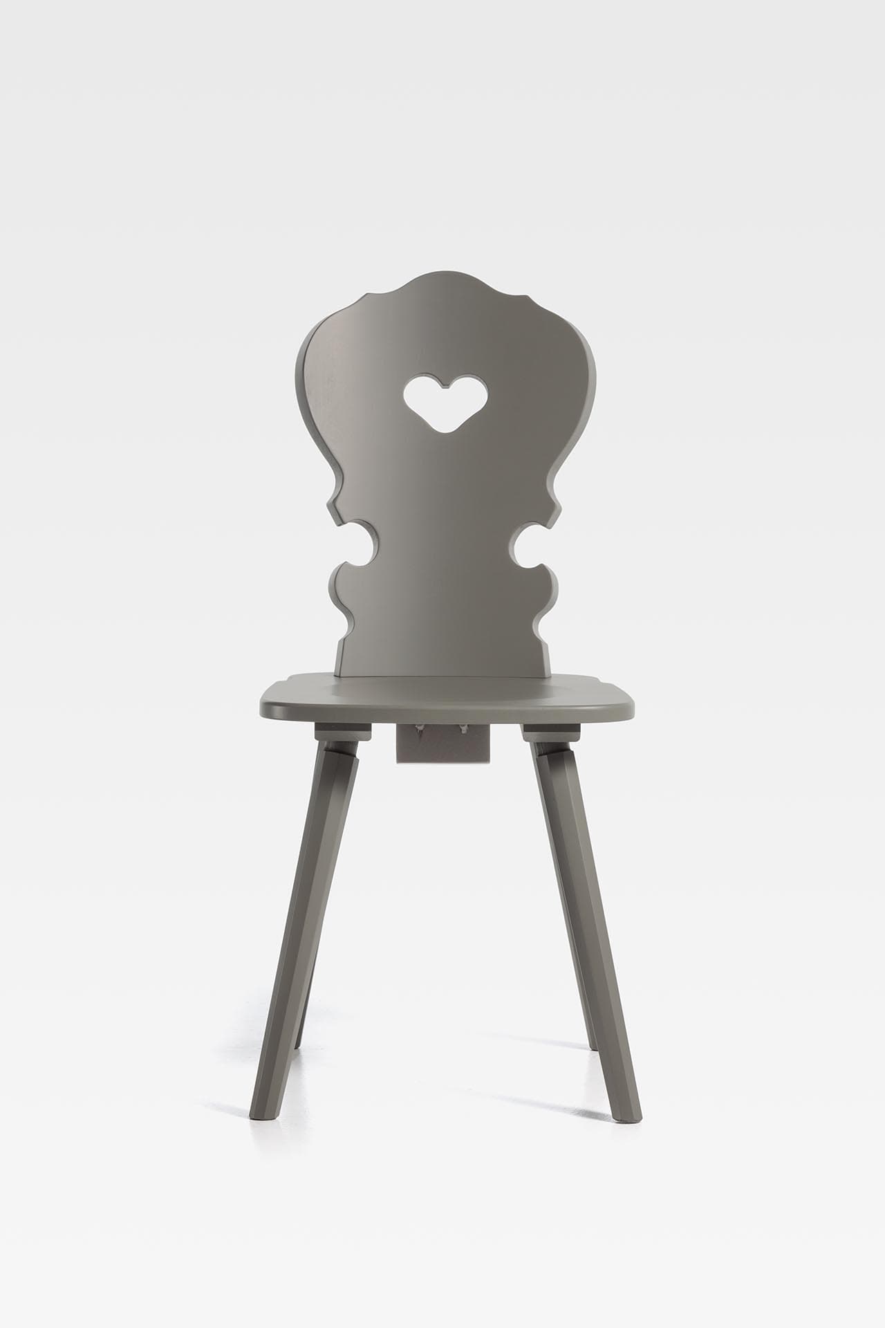 SIPA
VIENNA
Wooden chair — 21