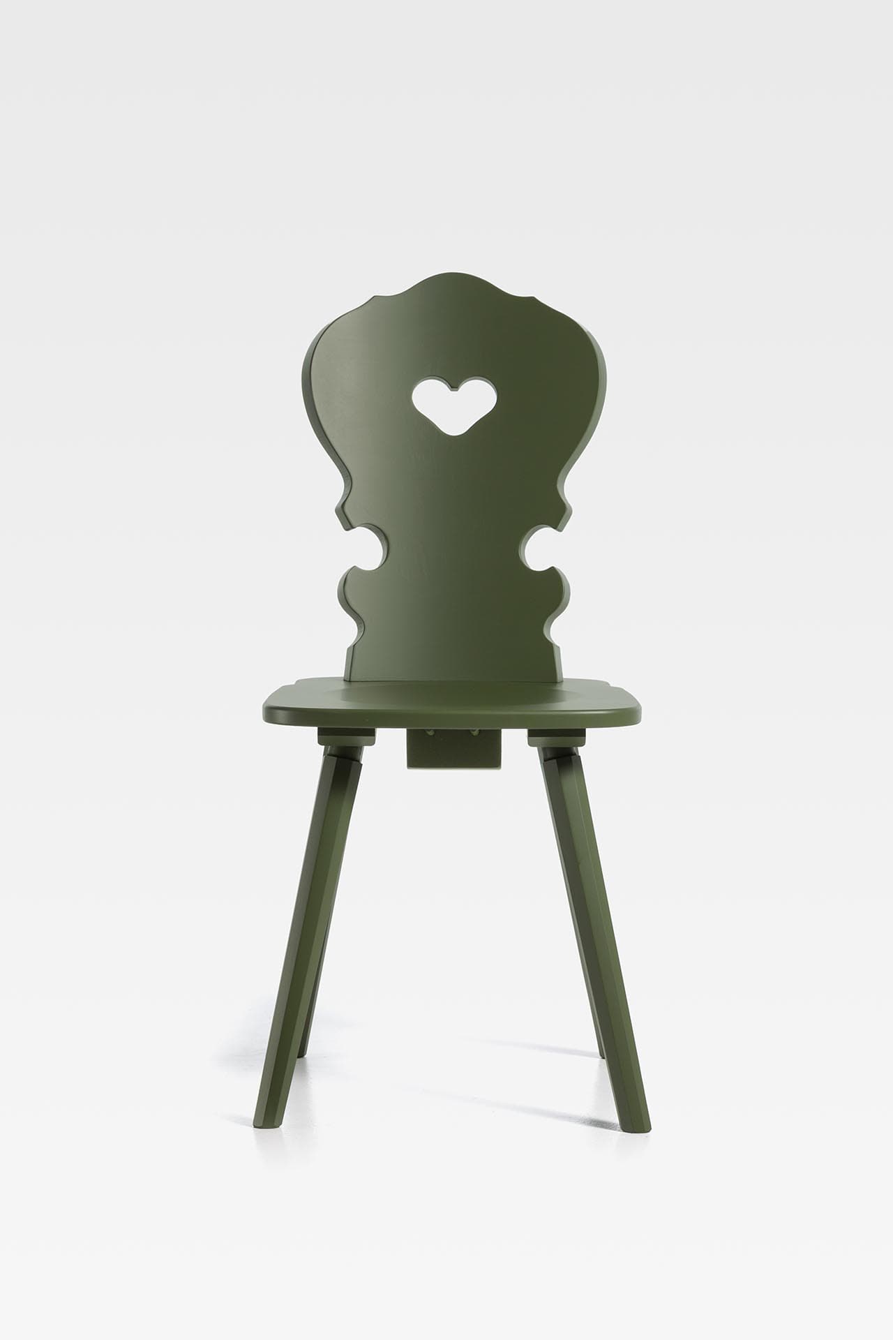 SIPA
VIENNA
Wooden chair — 23