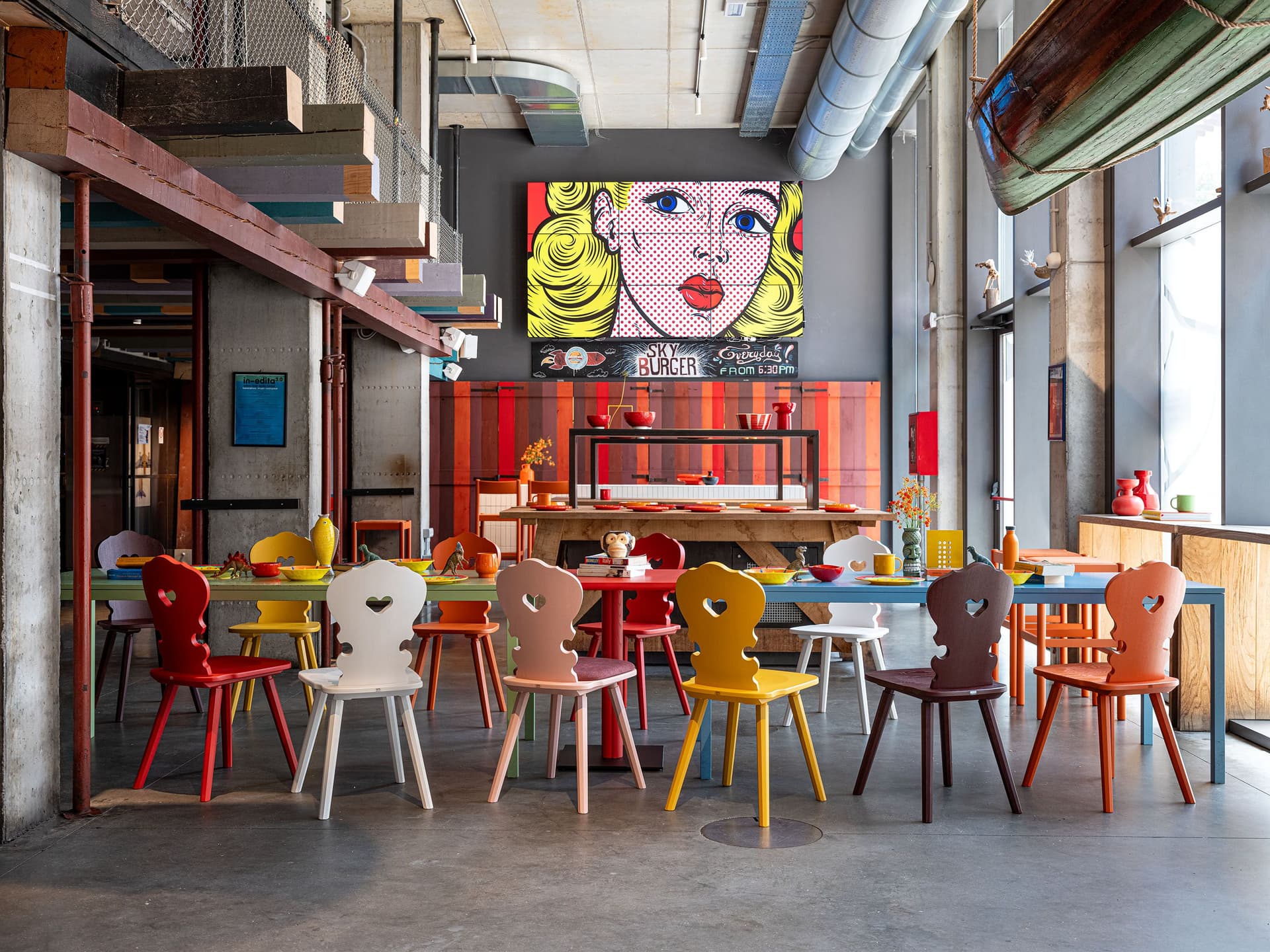 SIPA
VIENNA
Wooden chair — 10