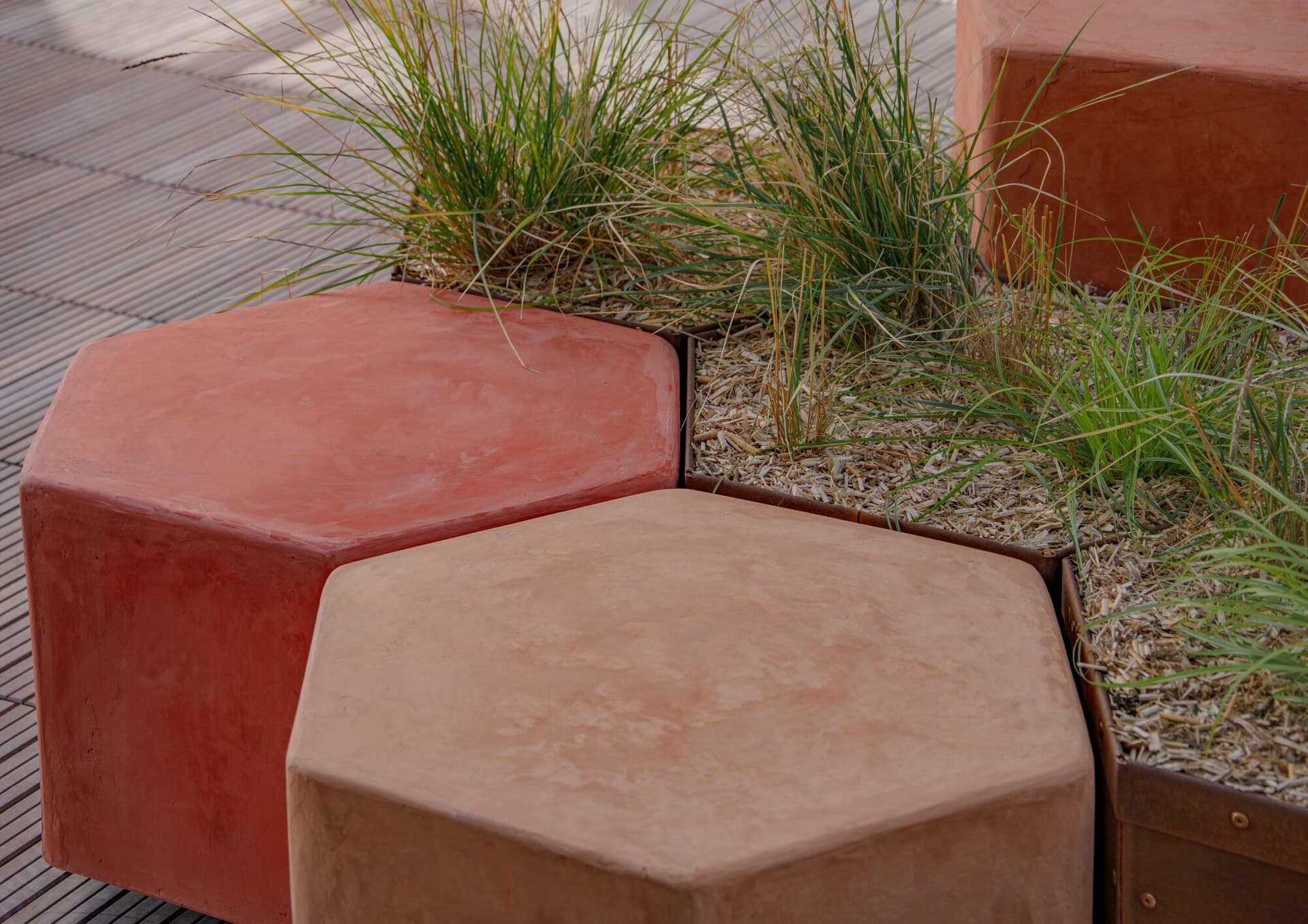 Smarin
CH&CH
Modular planter — 4