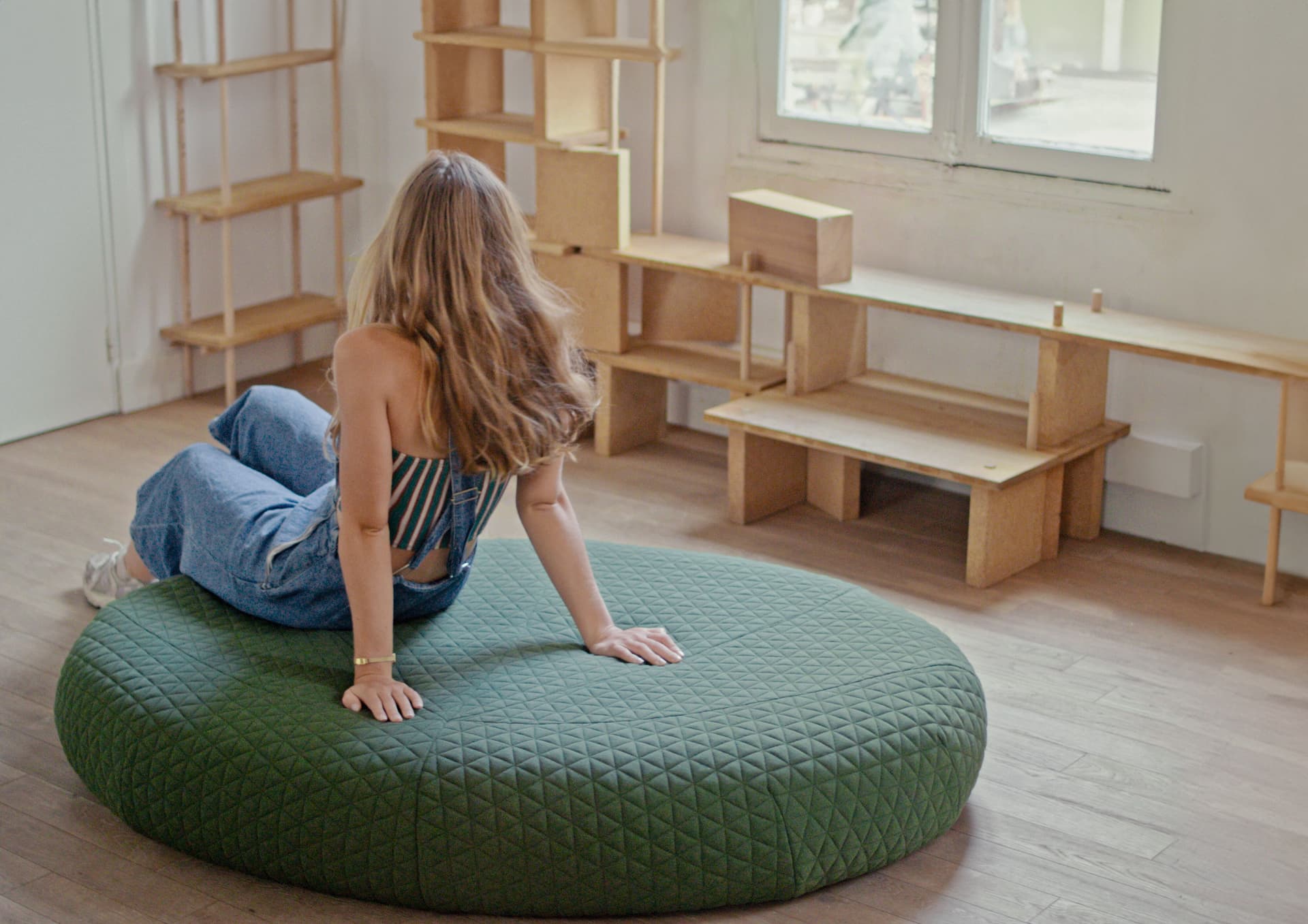 Smarin
FLATS
Fabric pouf — 8