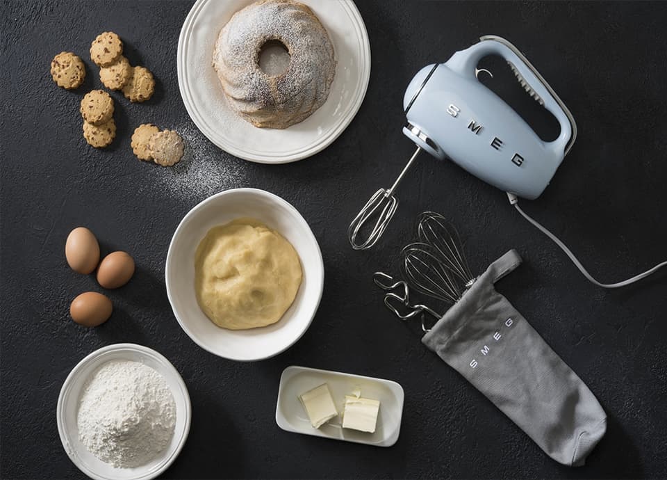 Smeg
HMF01
ABS hand mixer — 10