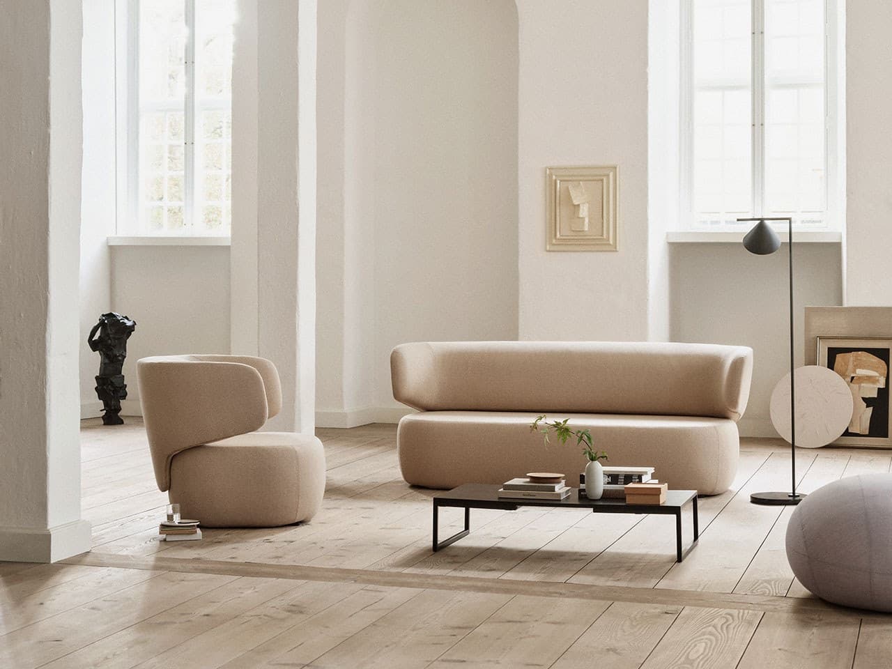 SOFTLINE
BASEL
Fabric easy chair — 6