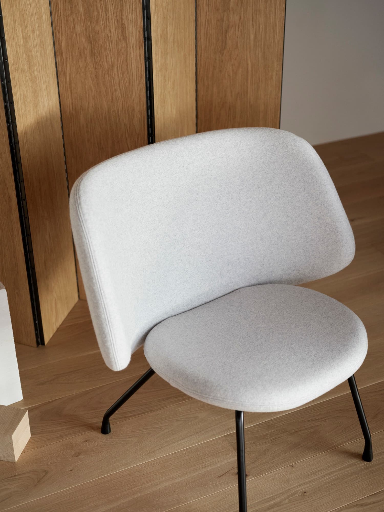 SOFTLINE
EVY
Fabric easy chair — 6
