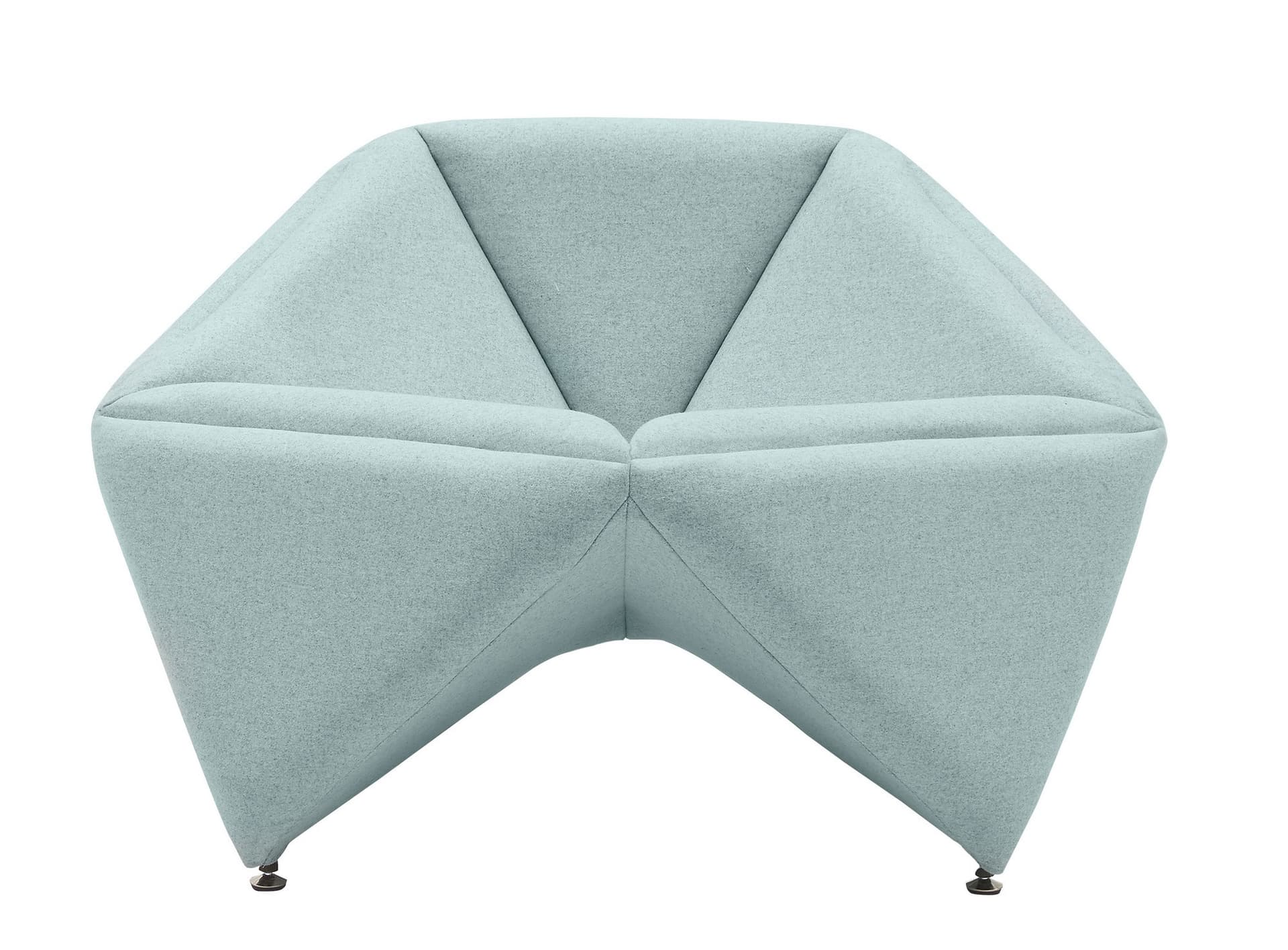 SOFTLINE
FOLD
Fabric armchair