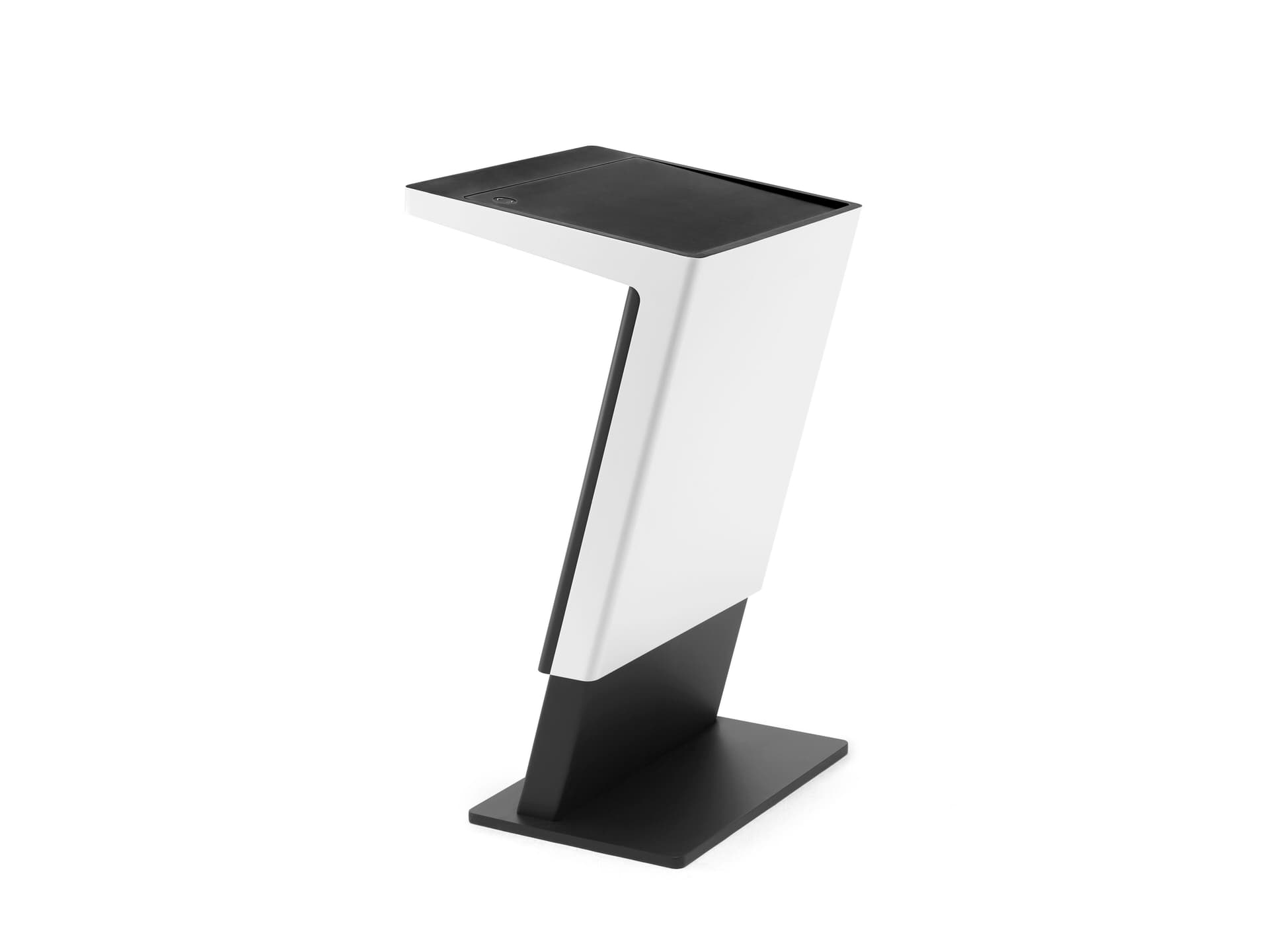 Spiegels
.rednerpult
Lectern — 5