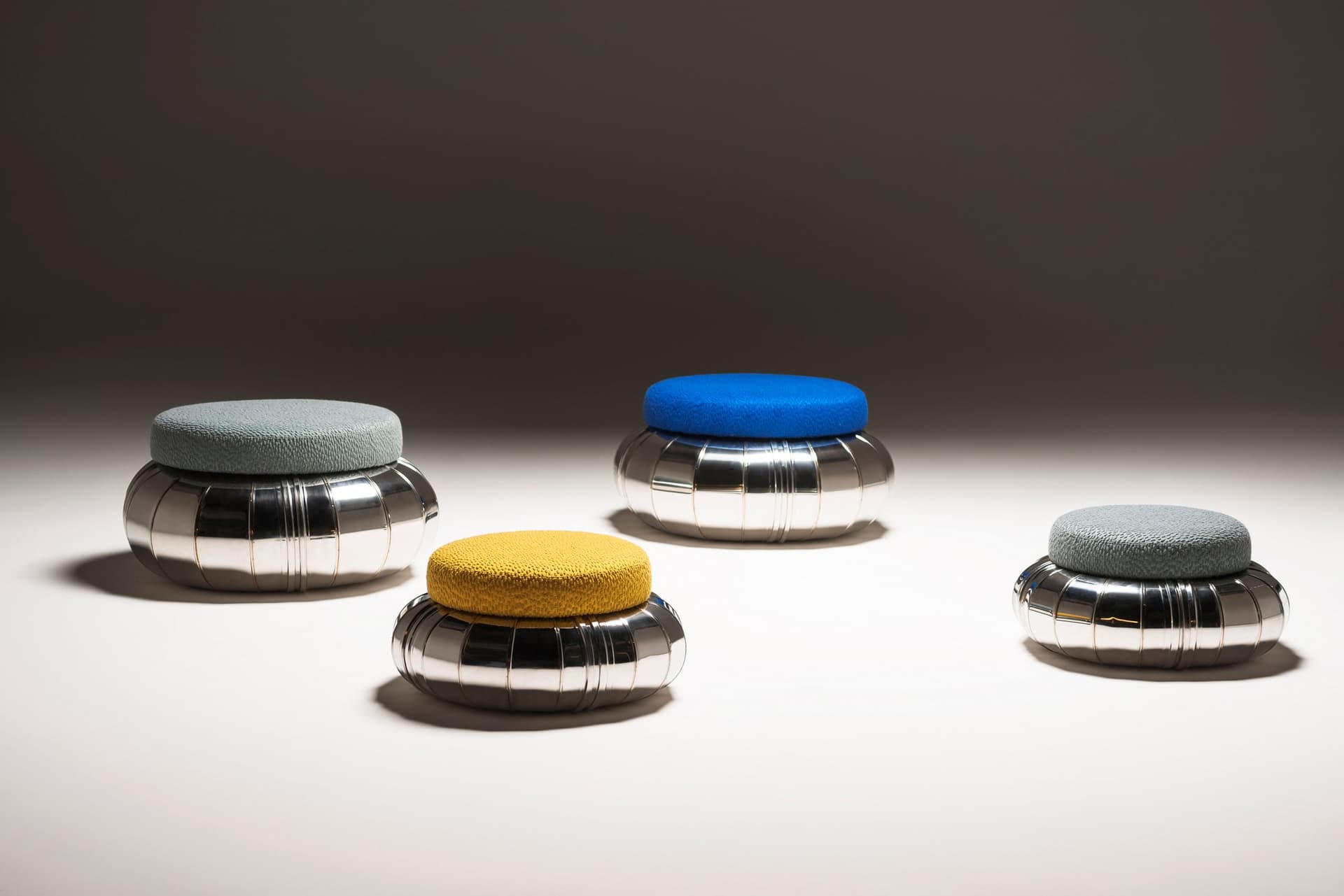 Tacchini
TORUS
Round pouf