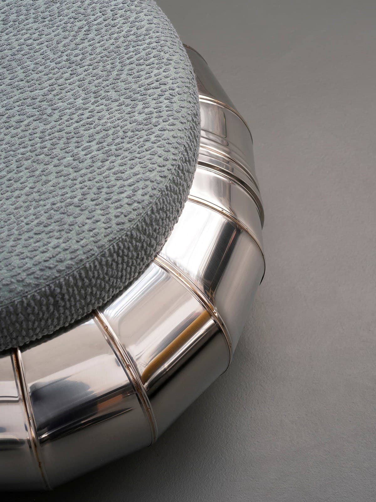 Tacchini
TORUS
Round pouf — 5