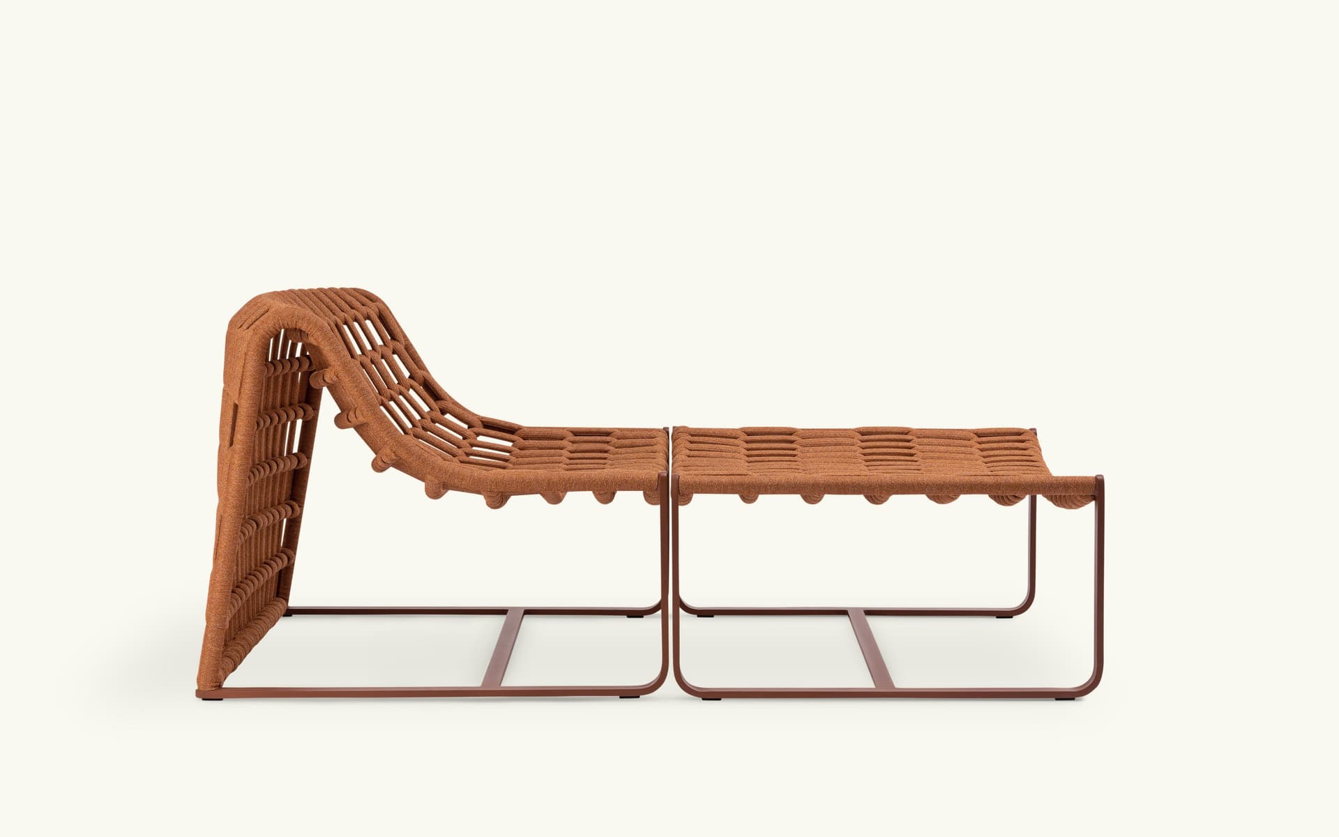 TEPORIA
JUTA
Garden armchair — 23