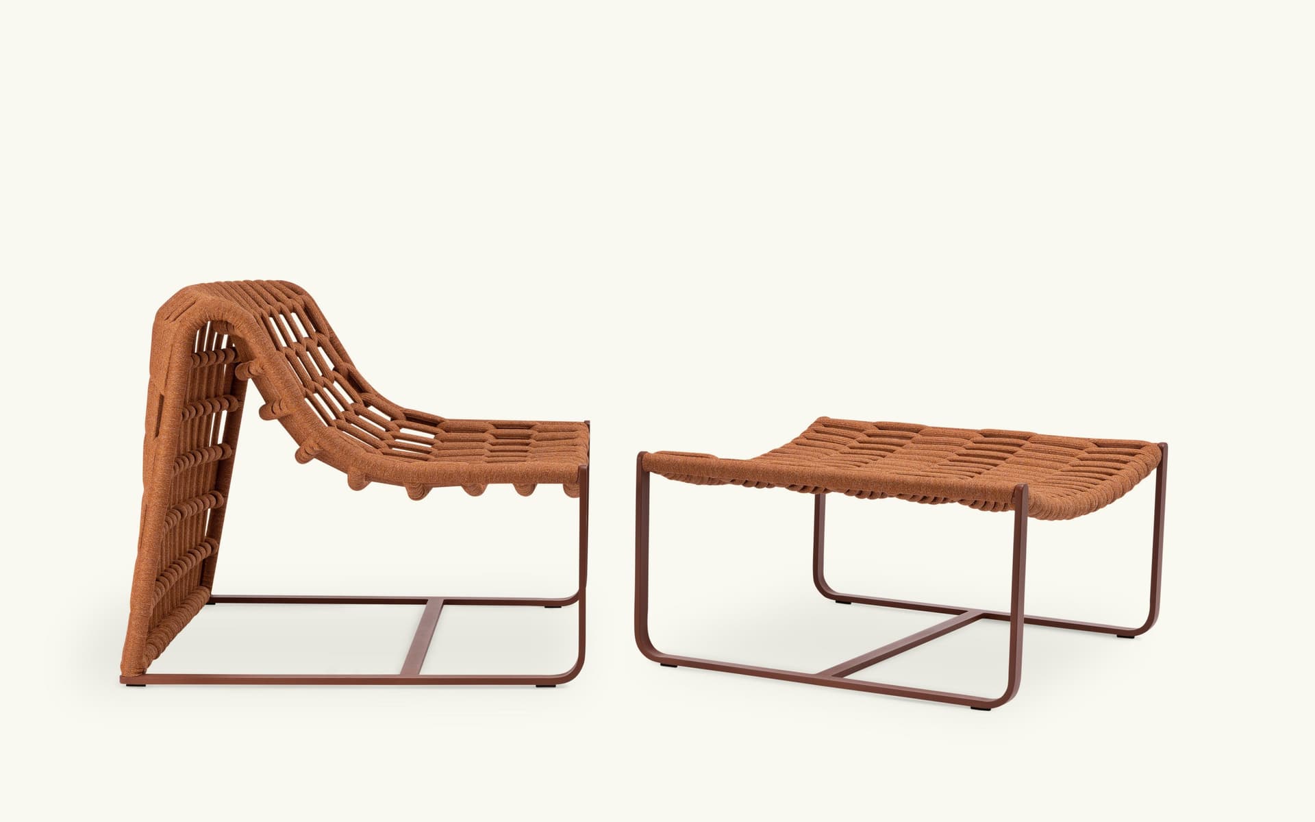 TEPORIA
JUTA
Garden armchair — 24
