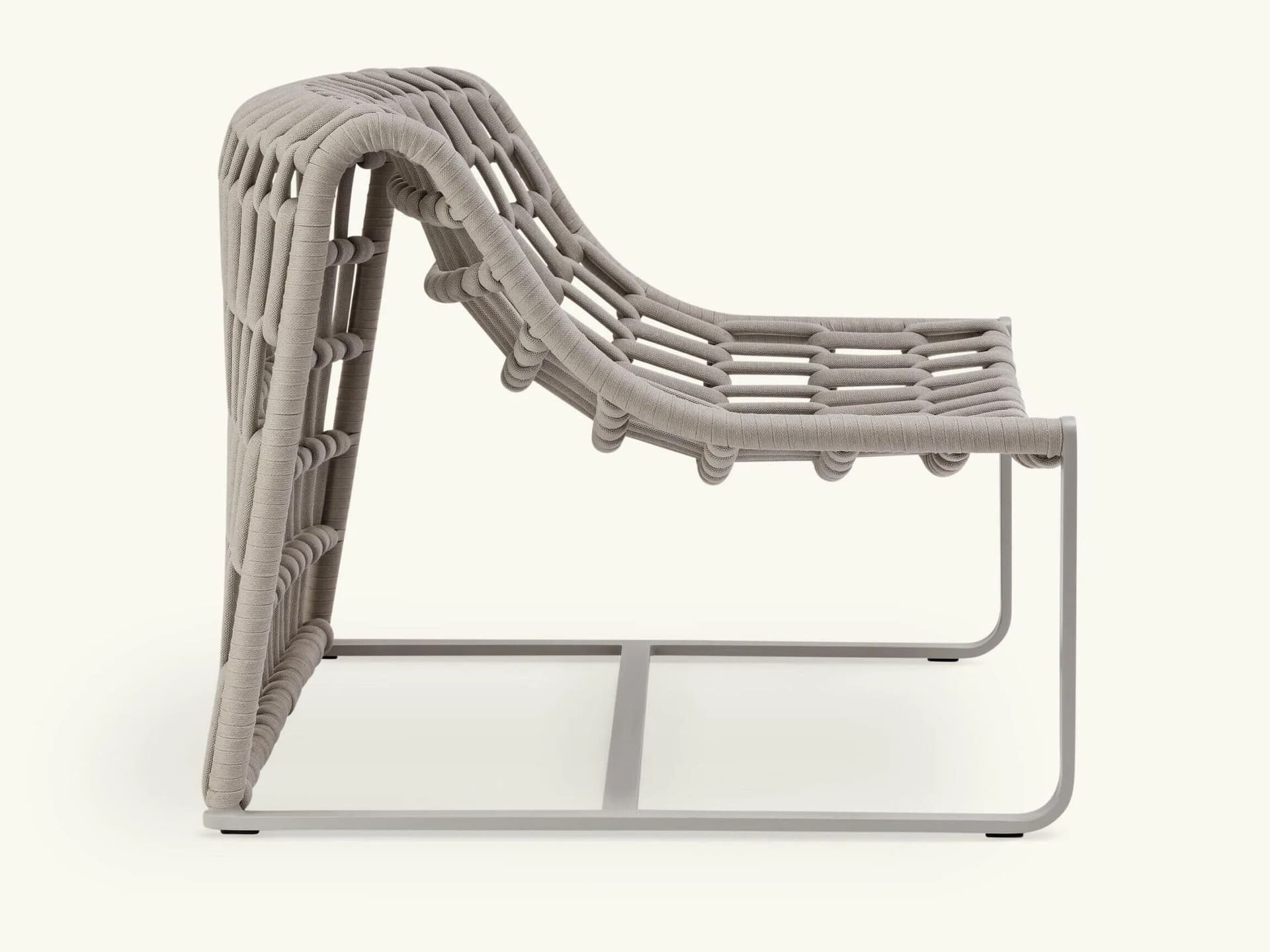 TEPORIA
JUTA
Garden armchair — 28