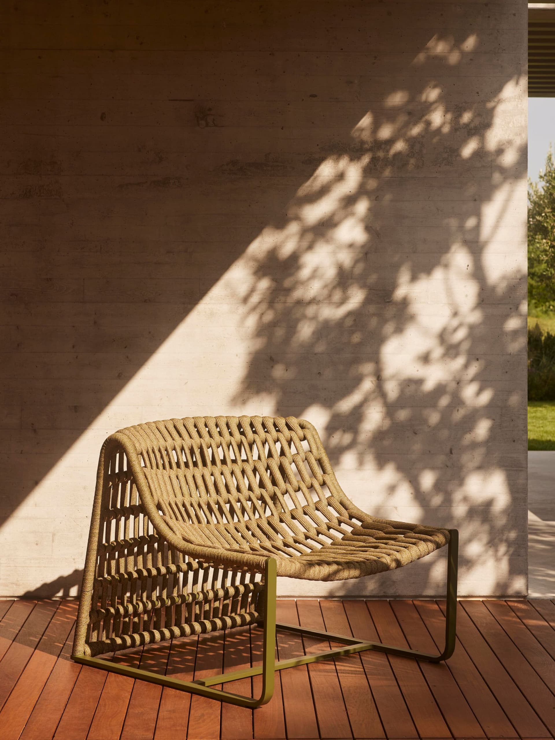 TEPORIA
JUTA
Garden armchair — 34