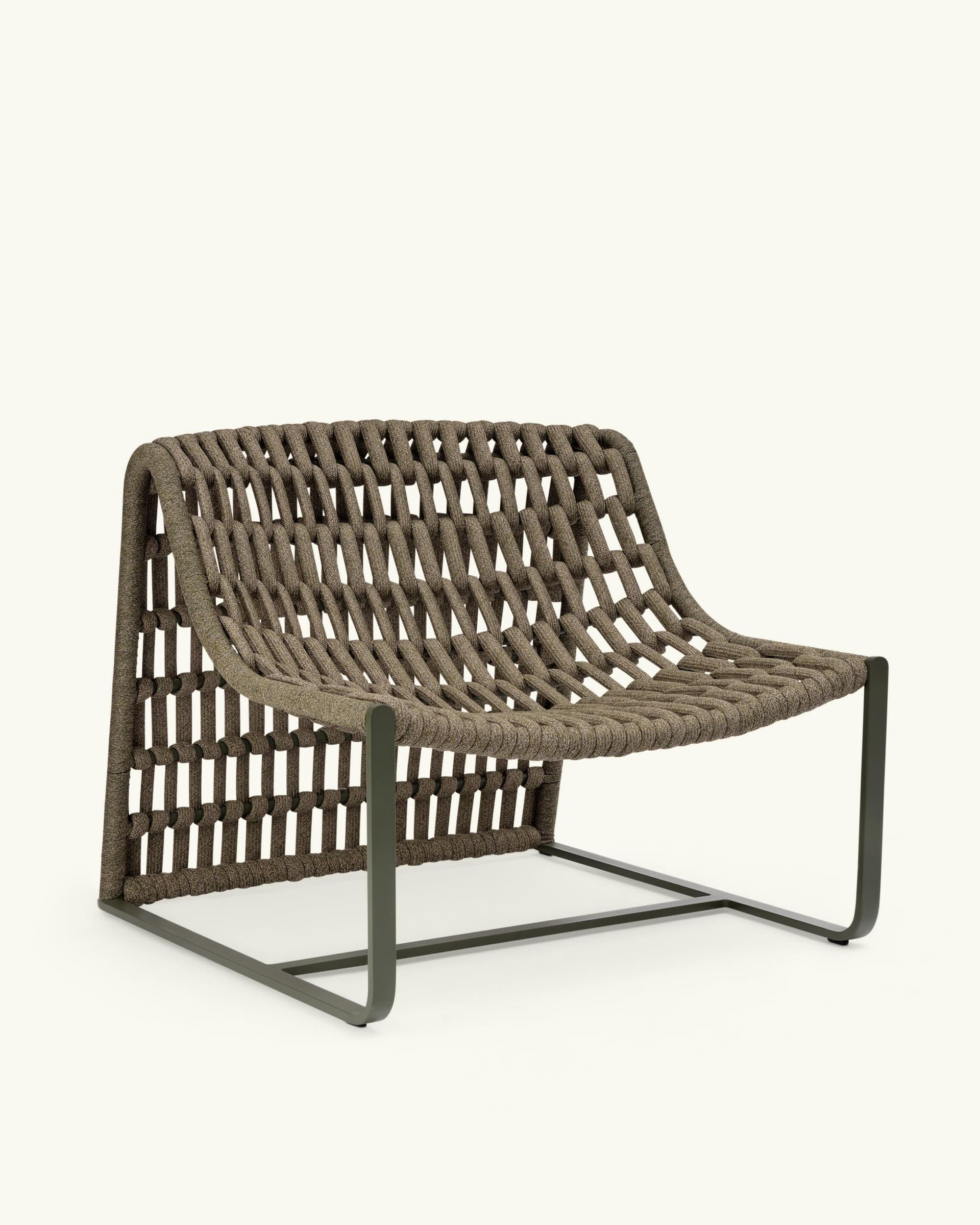 TEPORIA
JUTA
Garden armchair — 43