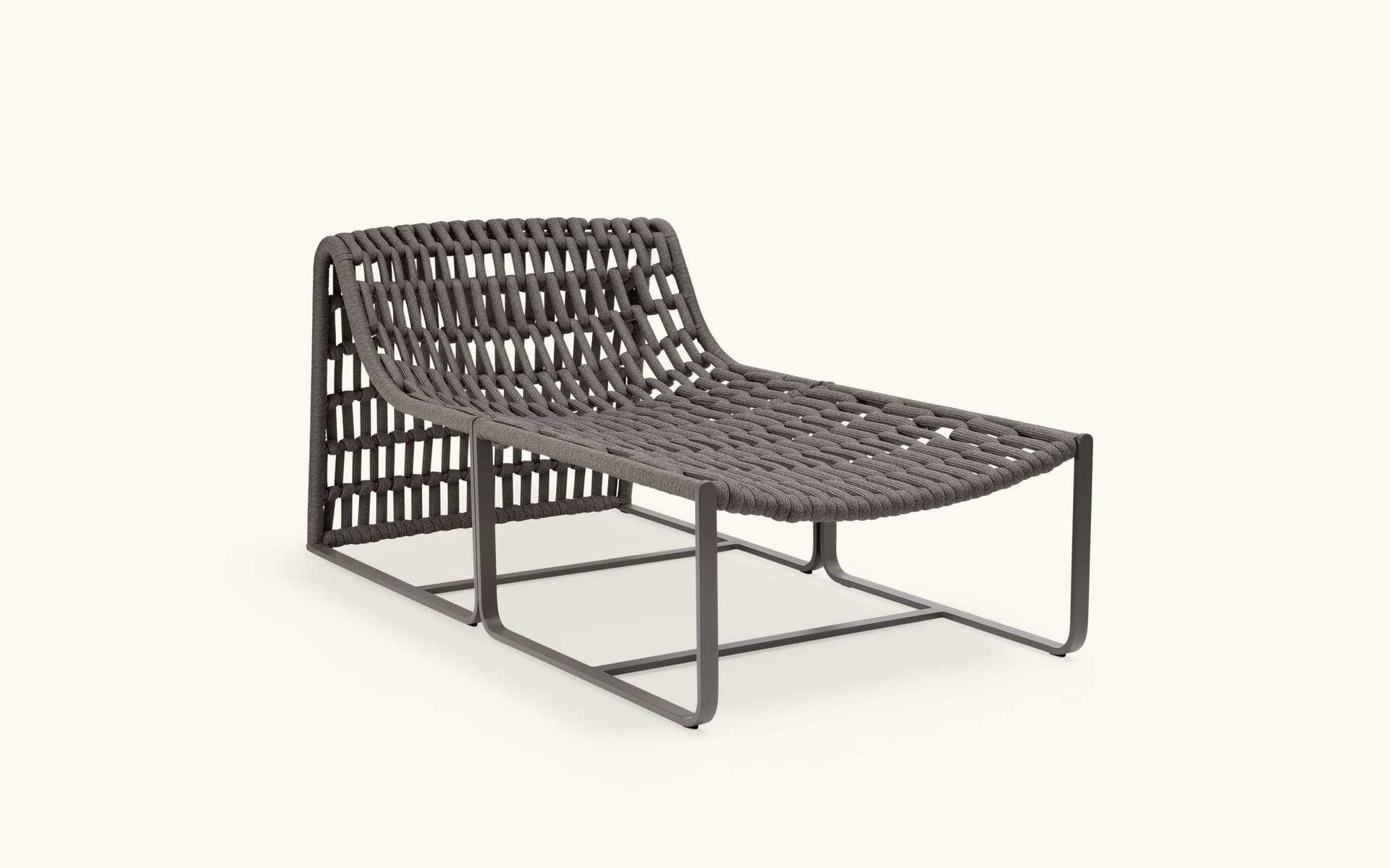 TEPORIA
JUTA
Garden armchair — 53