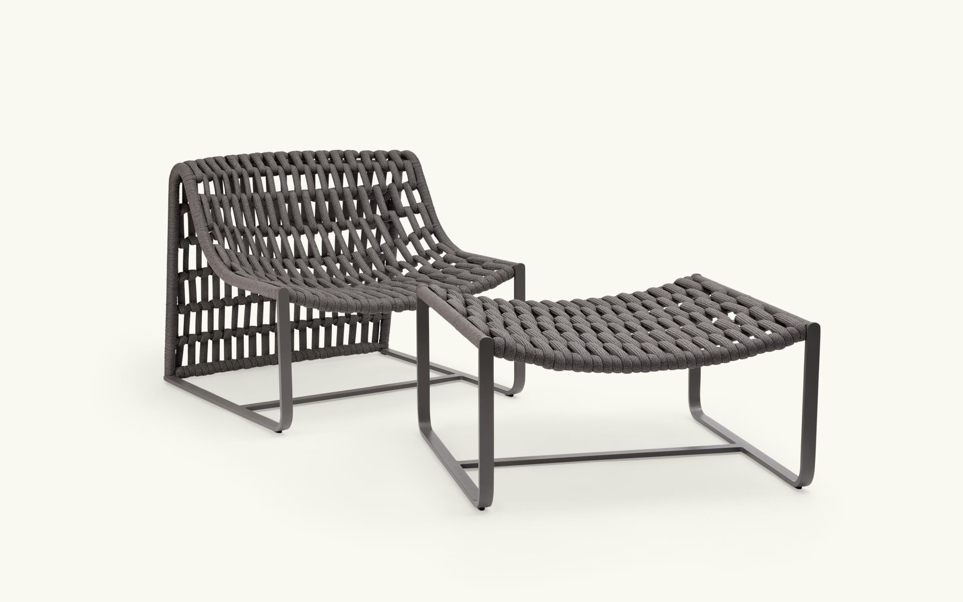 TEPORIA
JUTA
Garden armchair — 54