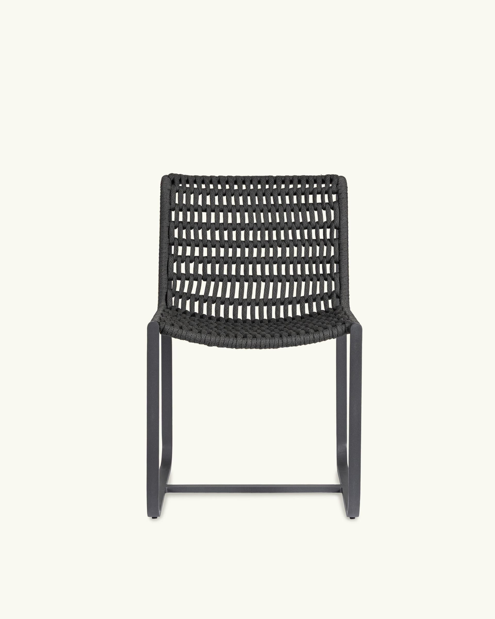 TEPORIA
JUTA
Garden chair — 30