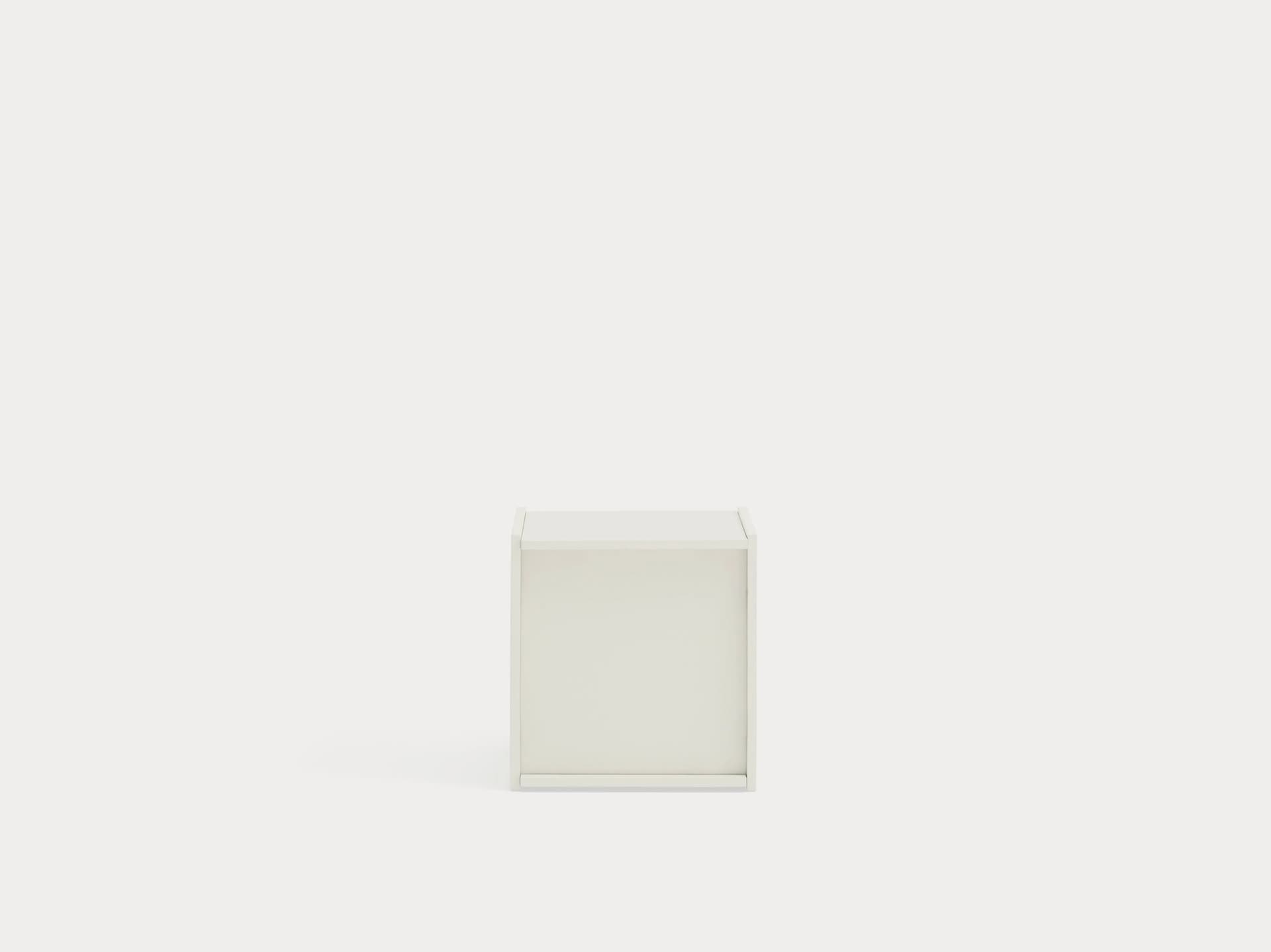 TEULAT
WALLY
MDF bedside table — 6