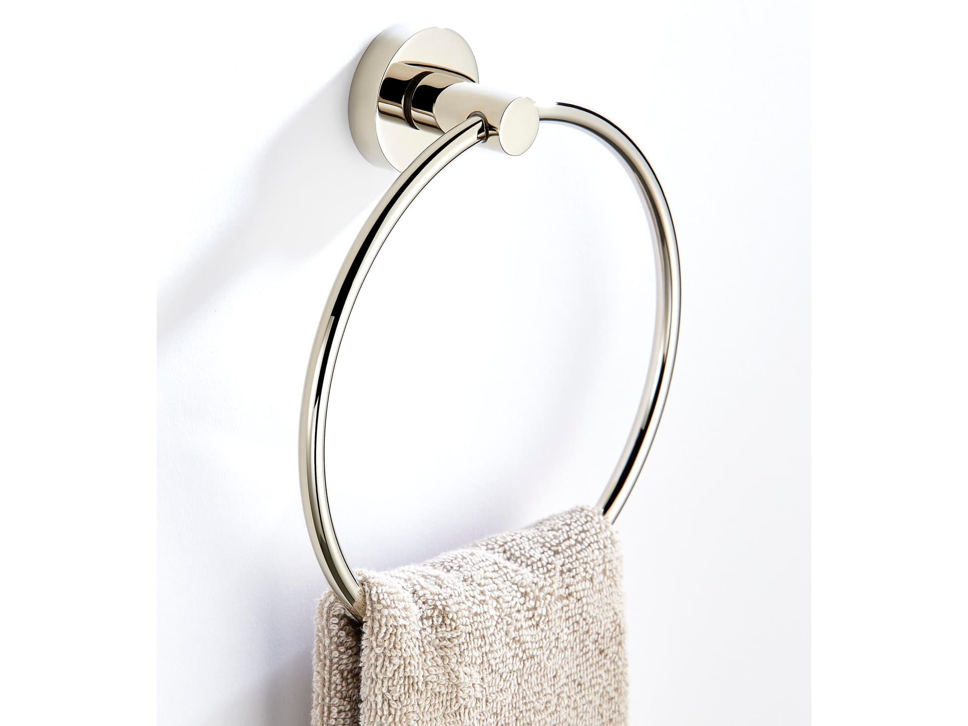 THG Paris
YOKO ICE
Towel ring — 1