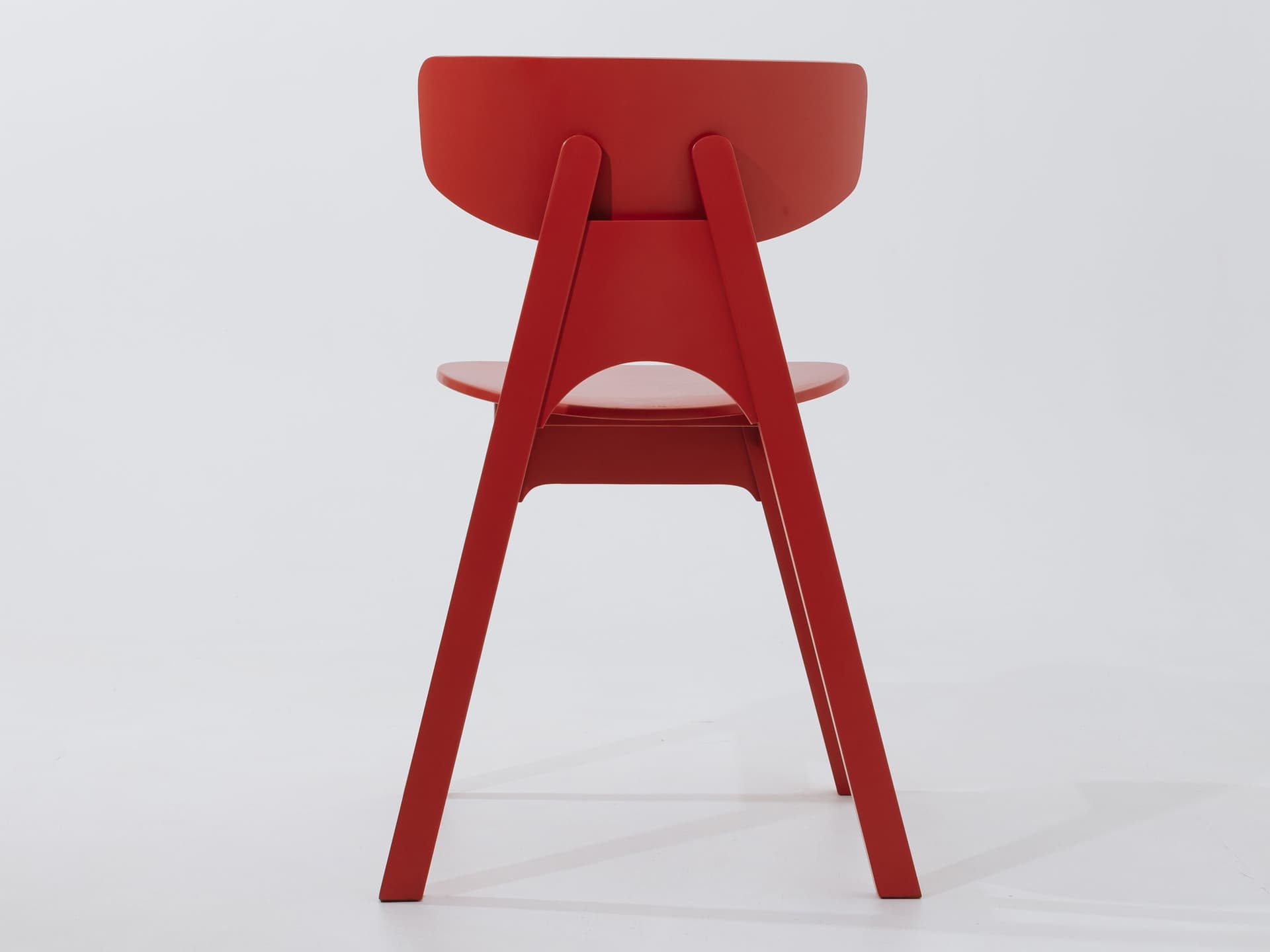 Tivoli
GUSTAVE
Wooden chair — 4