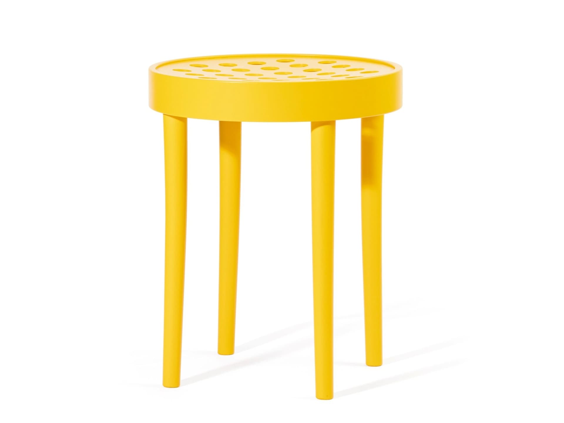 TON
822
Low wooden stool — 38