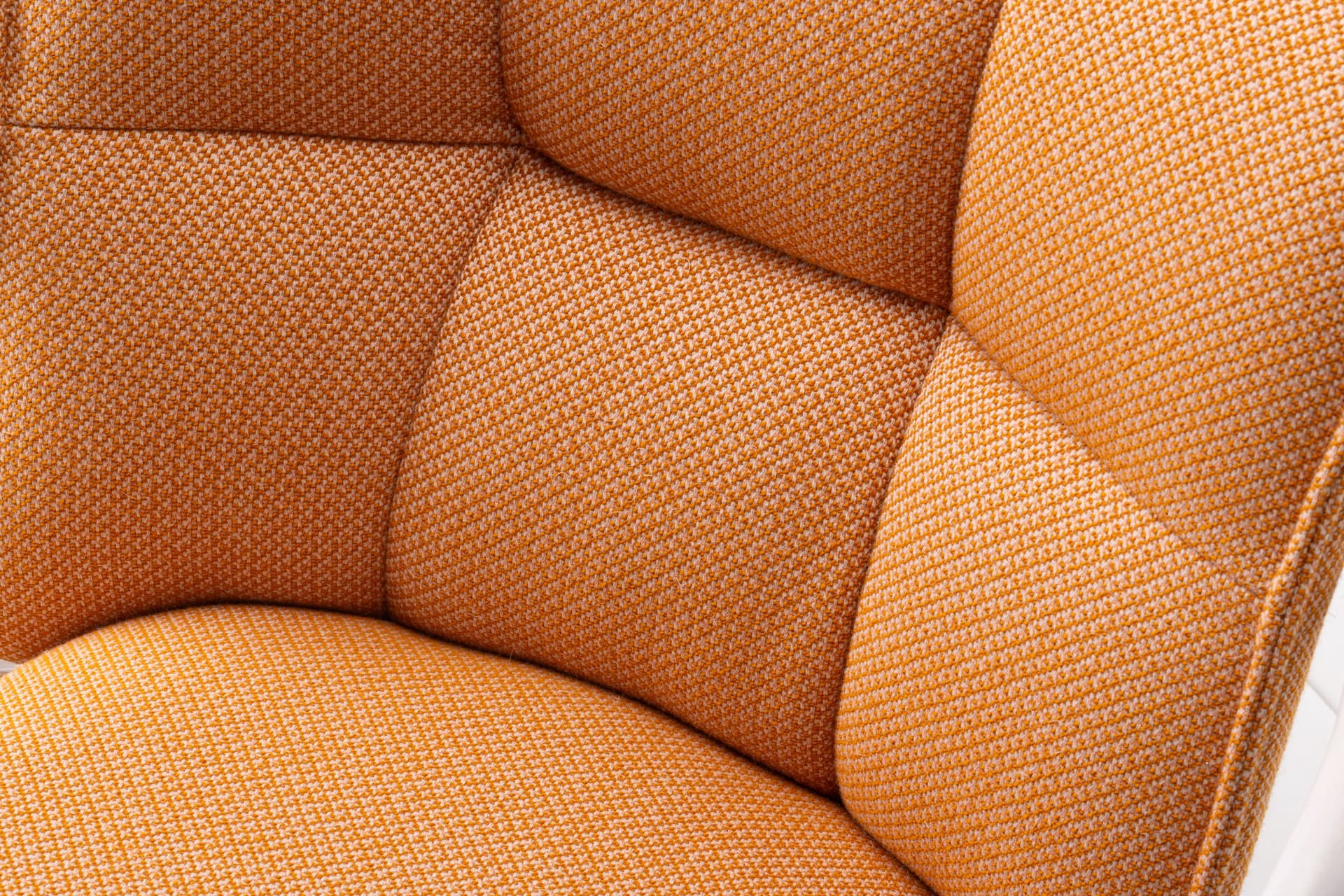 TON
CISSY
Fabric easy chair — 33