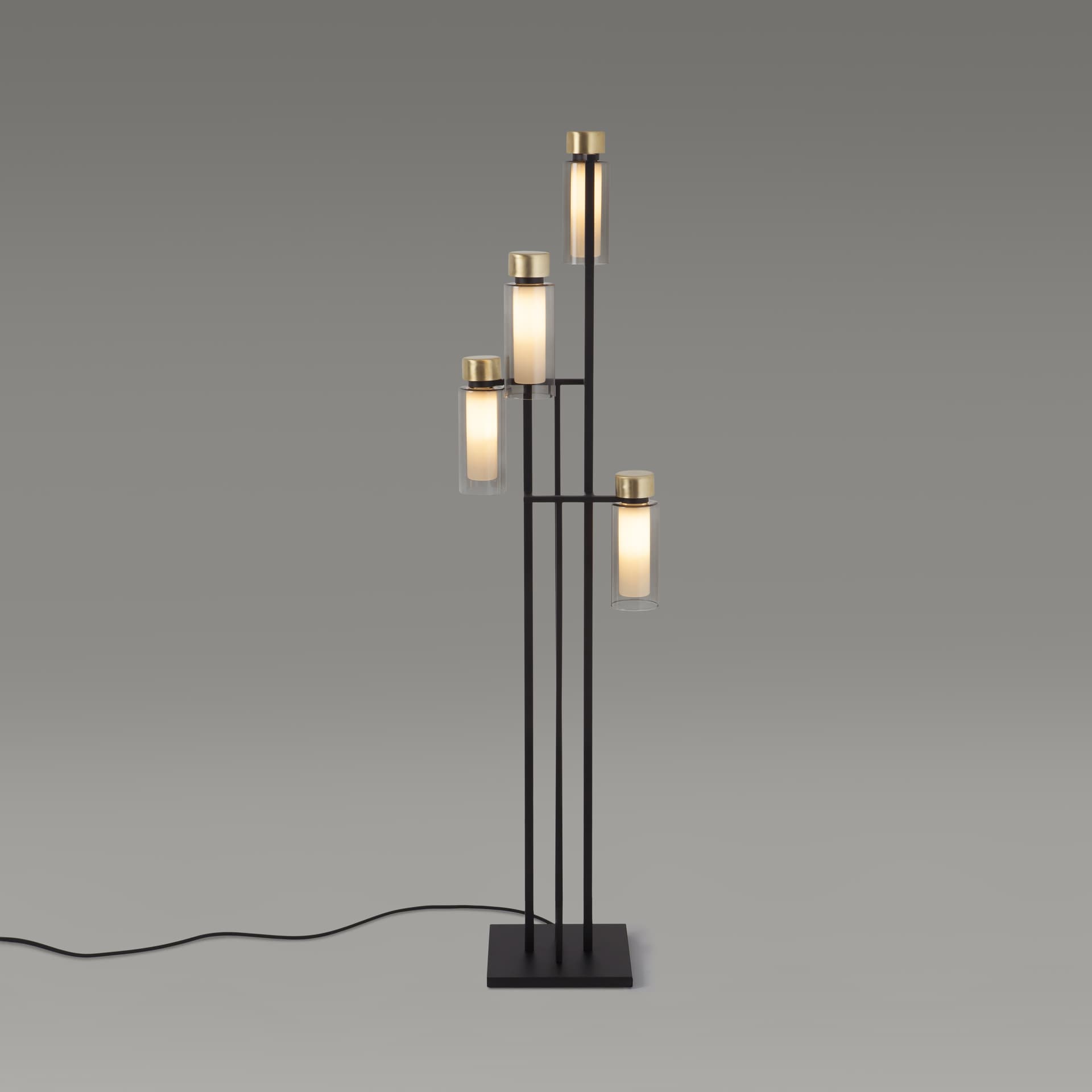 Tooy
OSMAN
Glass floor lamp — 2