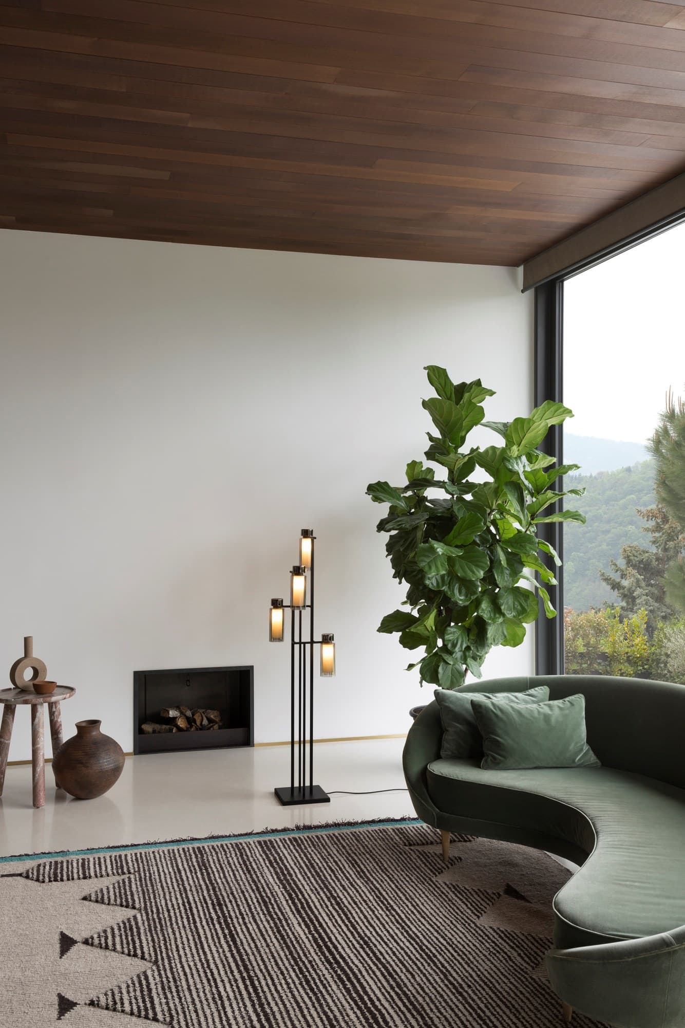 Tooy
OSMAN
Glass floor lamp — 5
