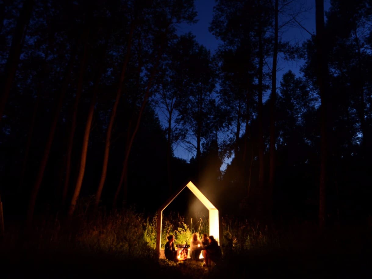 TRADEWINDS
SHELT^R
Gazebo — 14