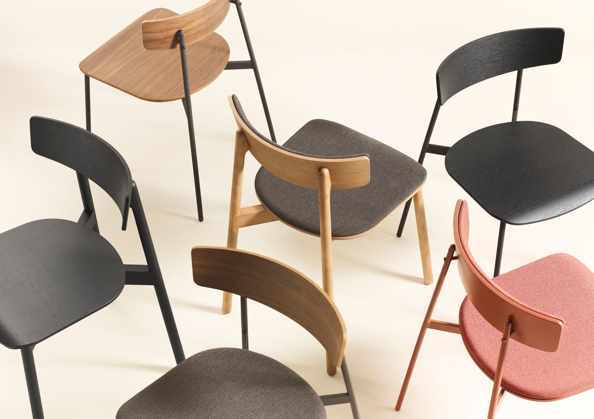 TREKU
KOL
Open back oak chair — 4