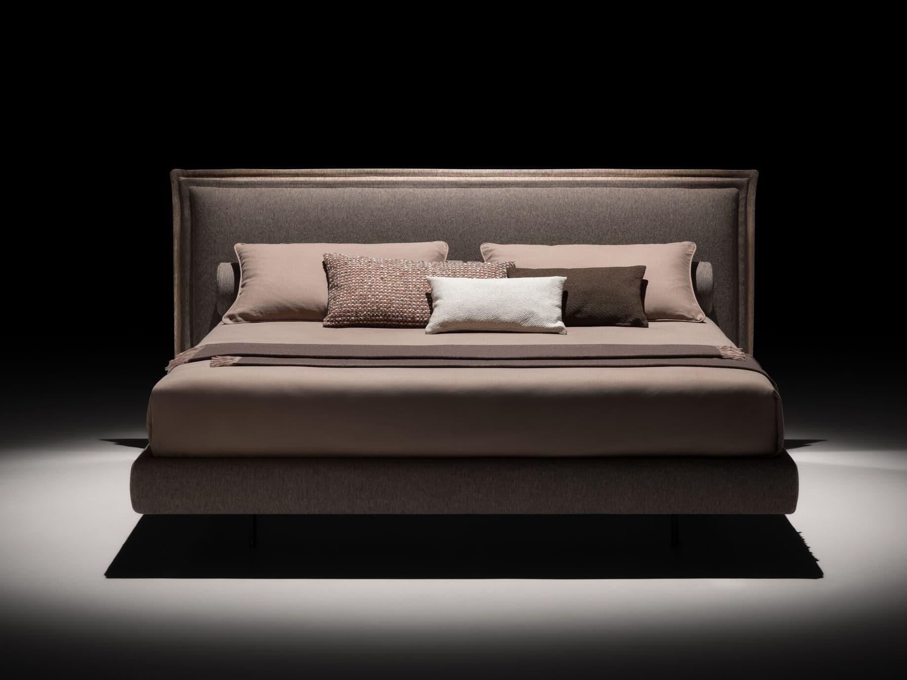 Twils
PANAMA
Fabric double bed — 1