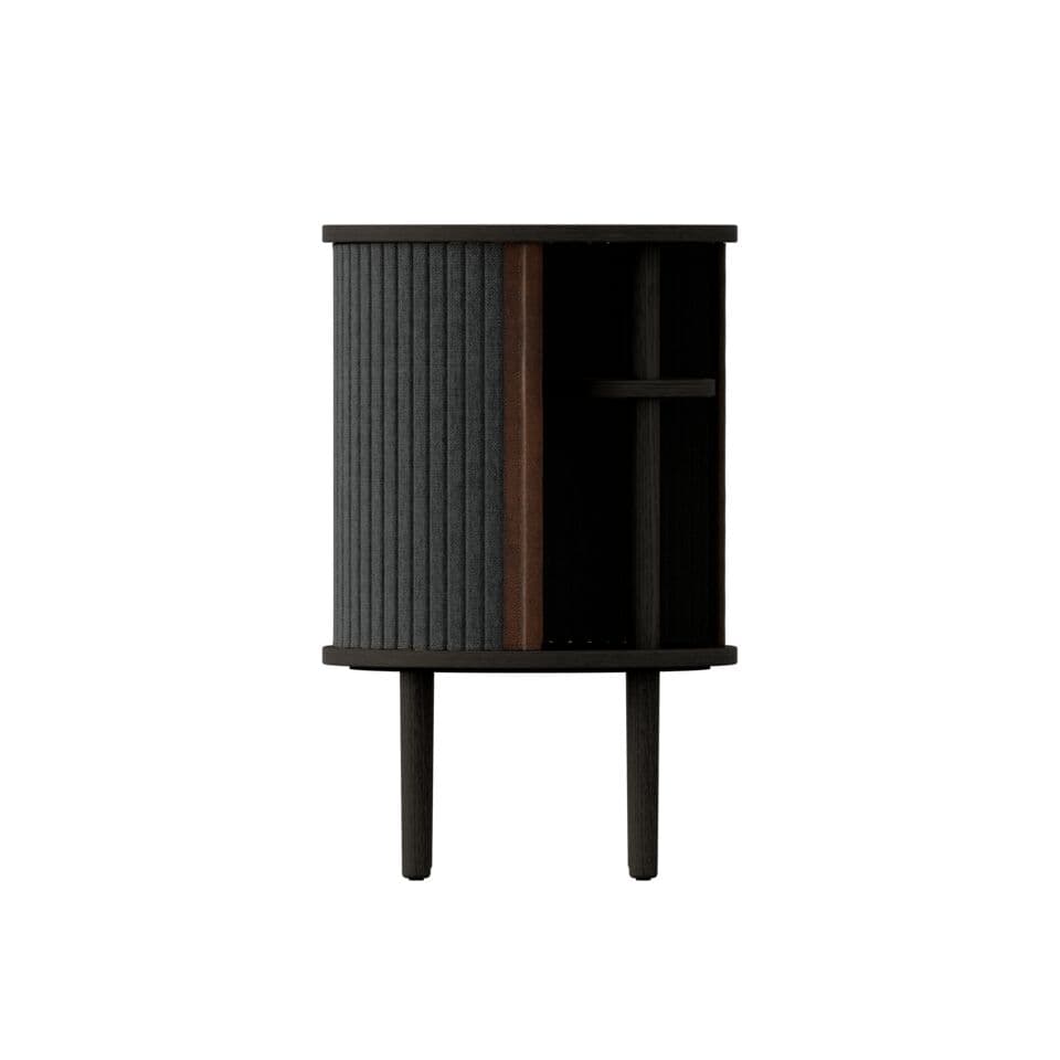 Umage
AUDACIOUS
Side table — 12