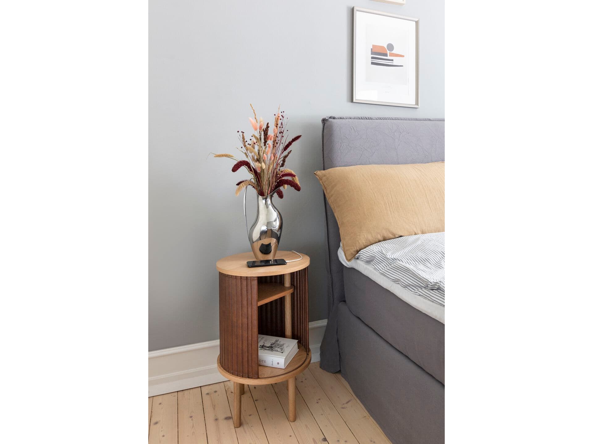 Umage
AUDACIOUS
Side table — 4