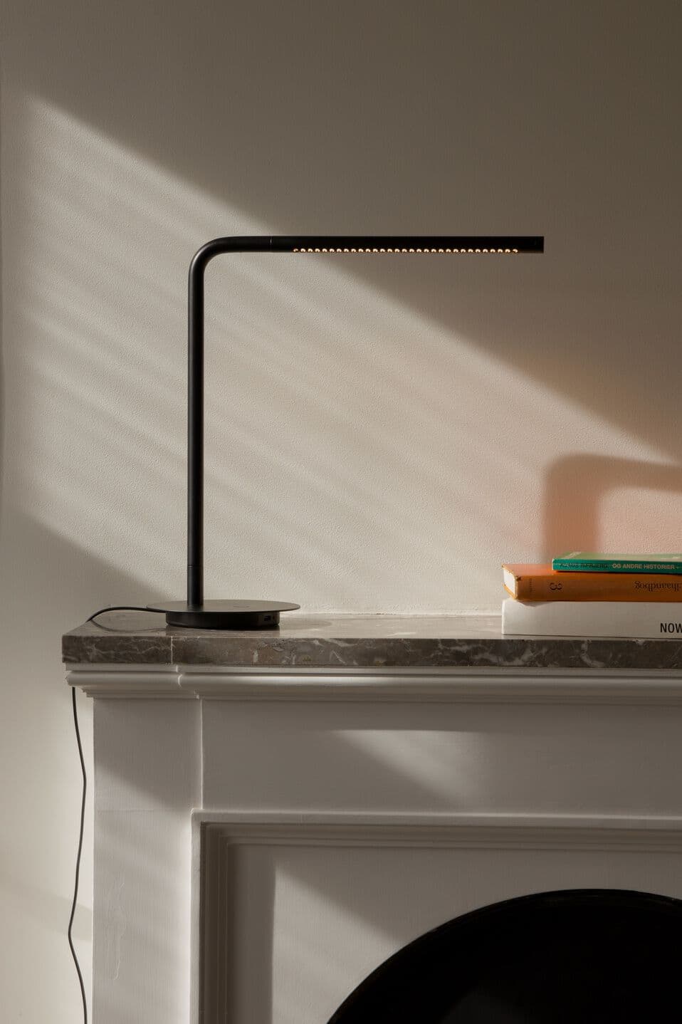 Umage
OMNI
LED brass desk lamp — 8